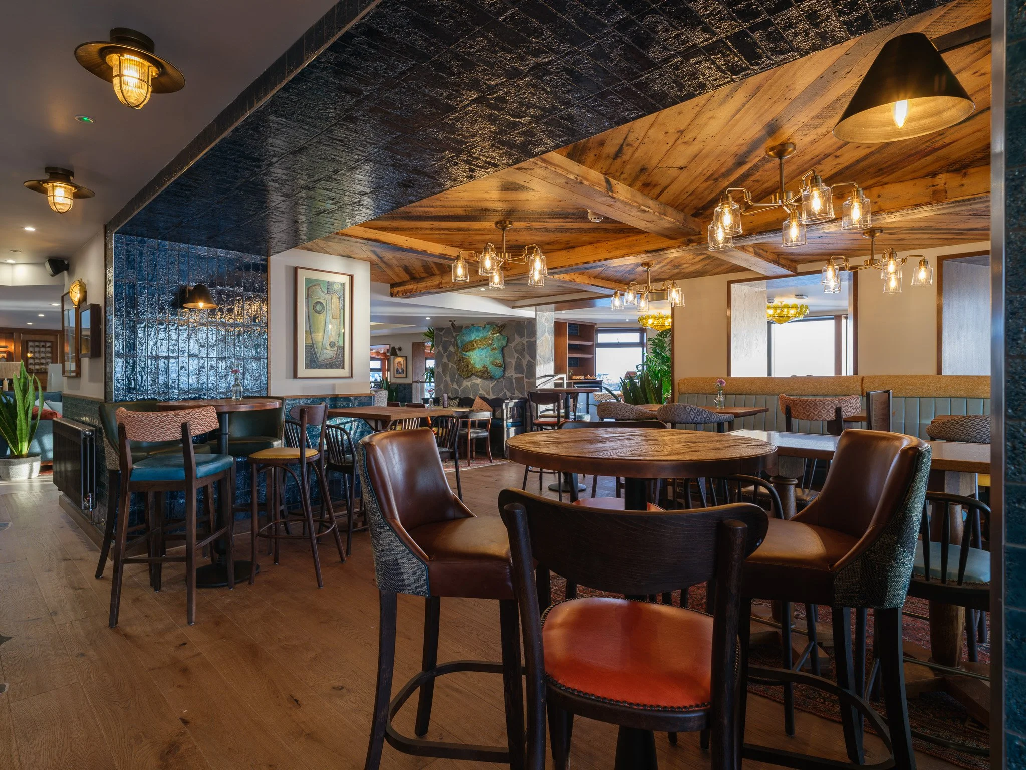 pub-27.jpg