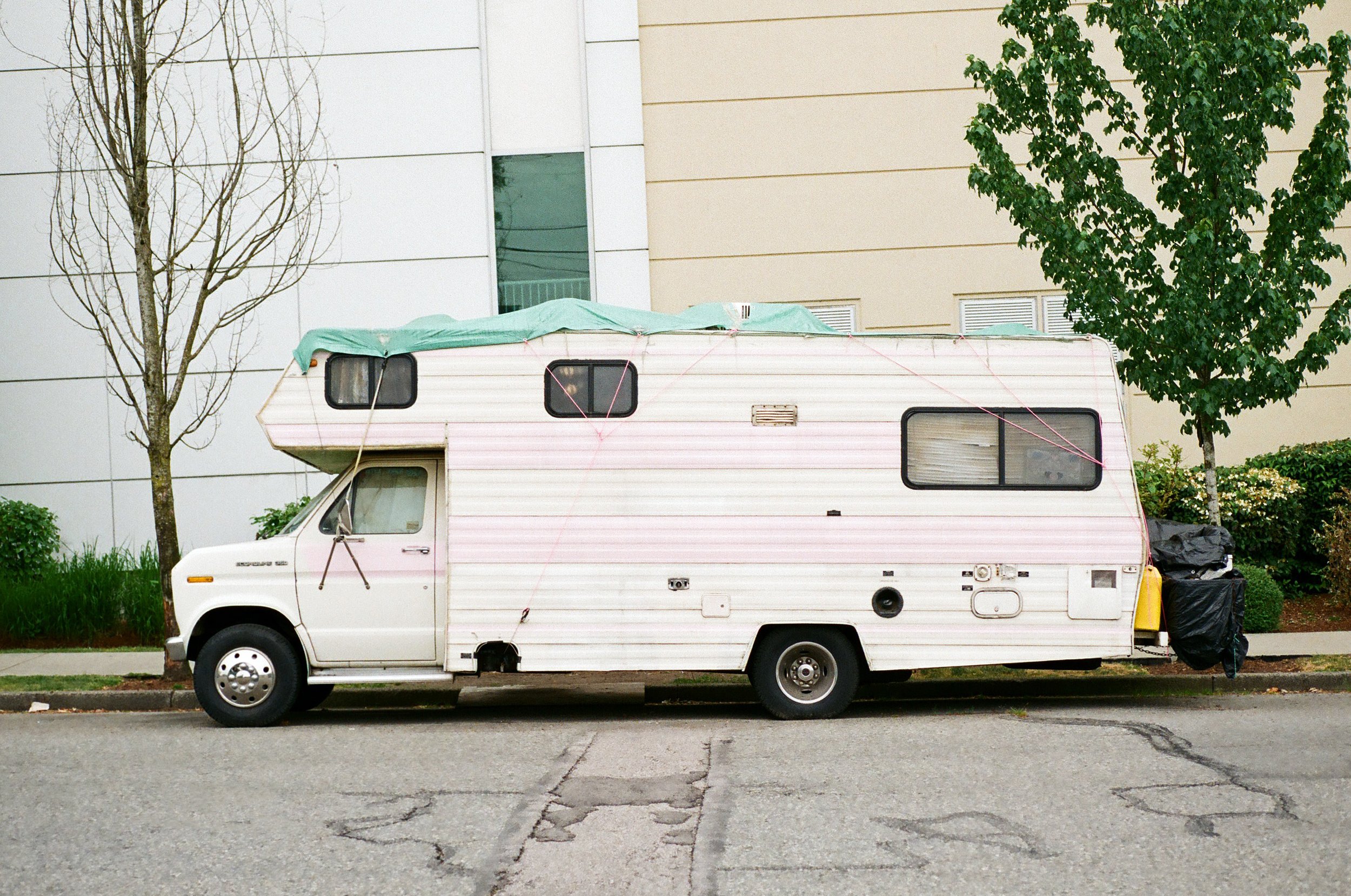  Camper Van in Vancouver - Canada 