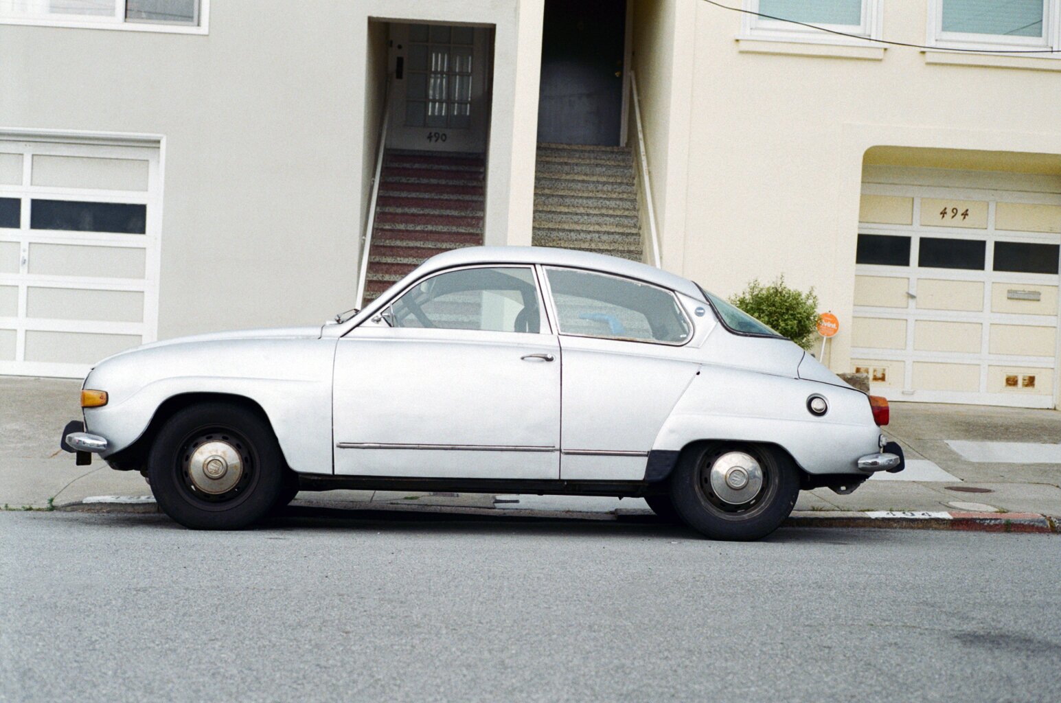  Old Saab in San Francisco - USA 