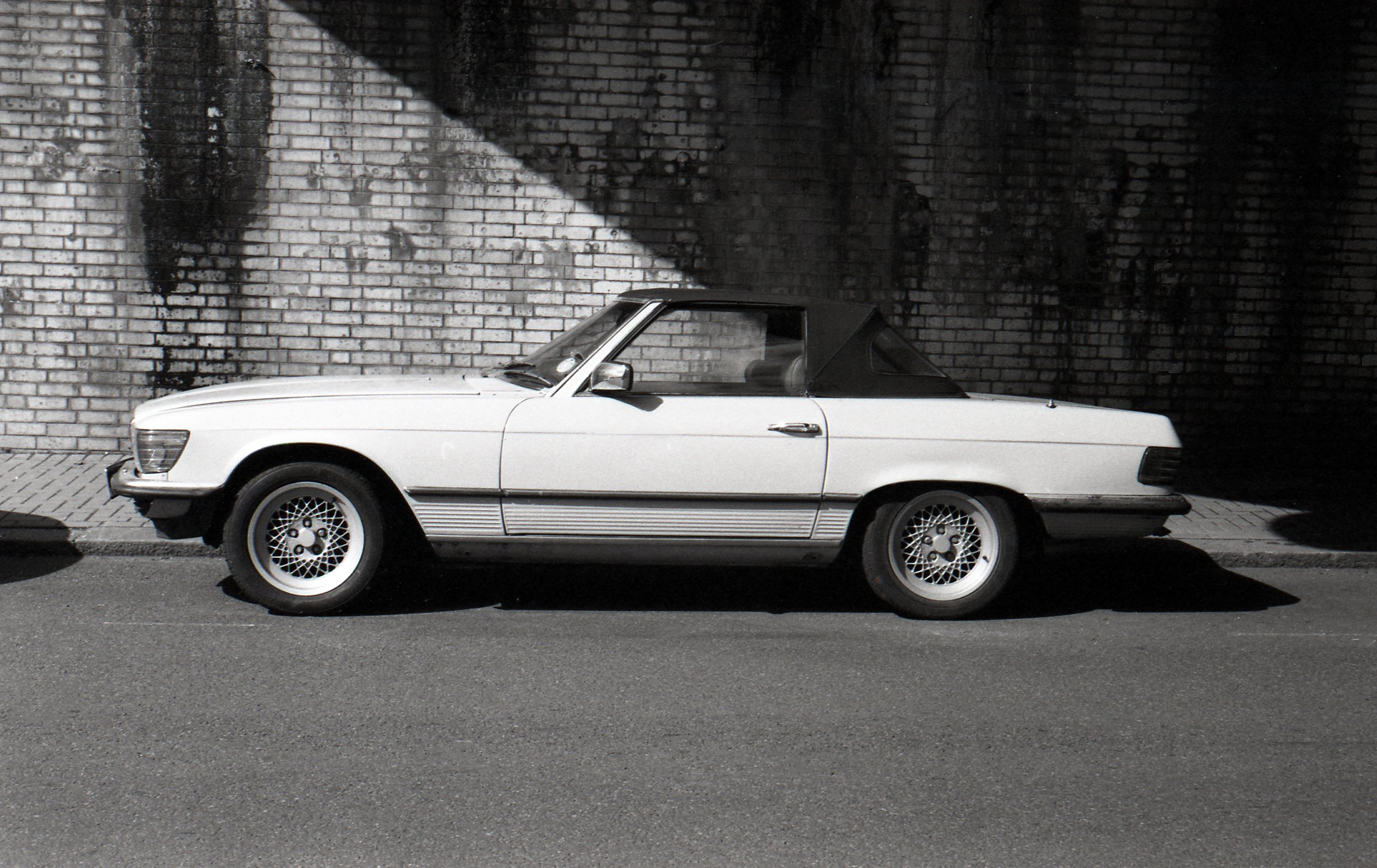  White Mercedez SL convertible in London - UK 