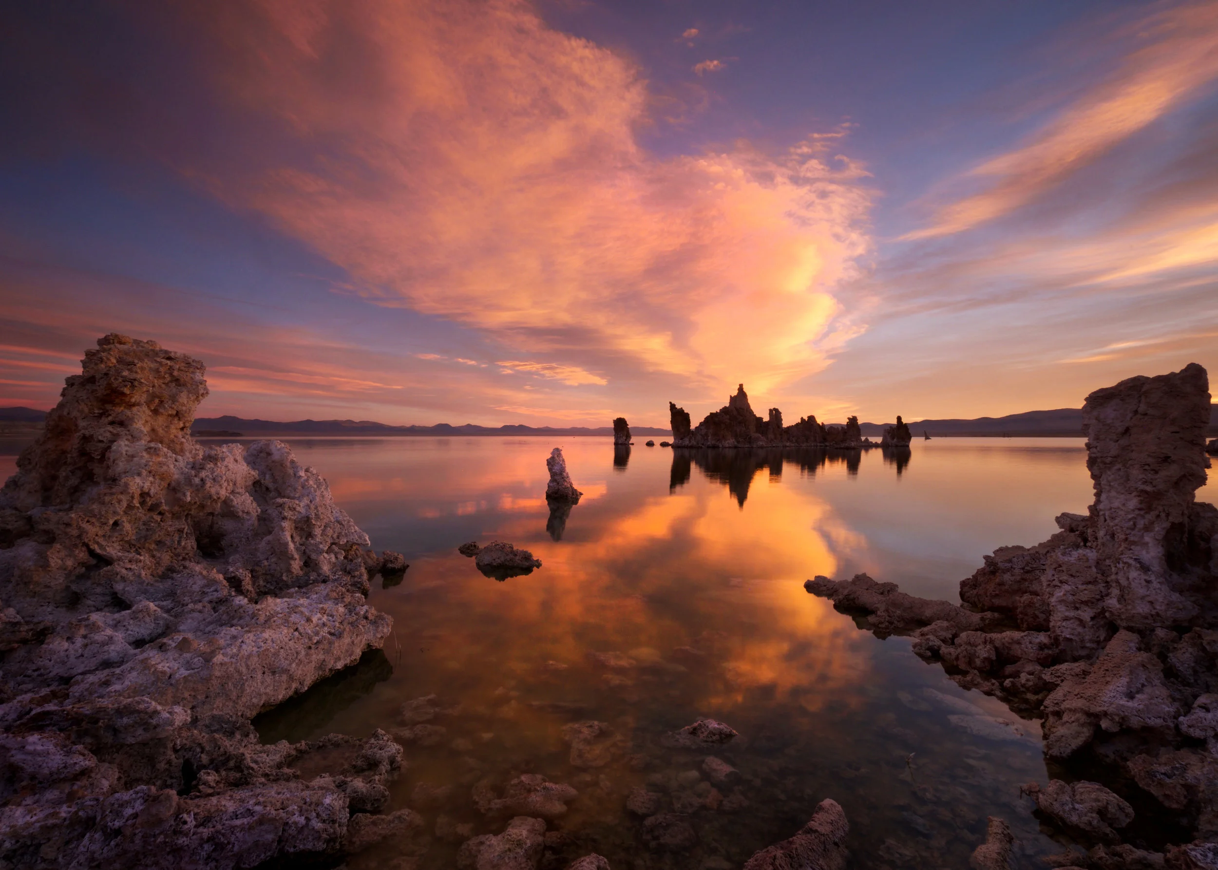 Sunrise at Mono Lake, Lee Vining, California