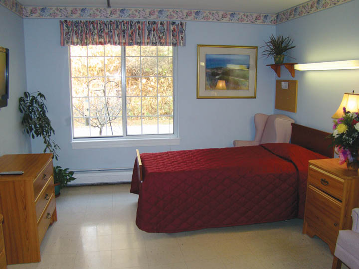 clipper bedroom 3.jpg