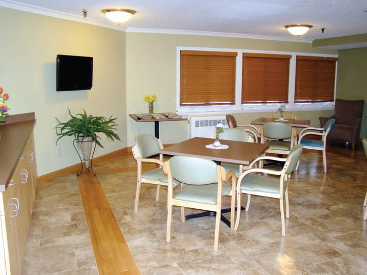 farmington dining room.jpg