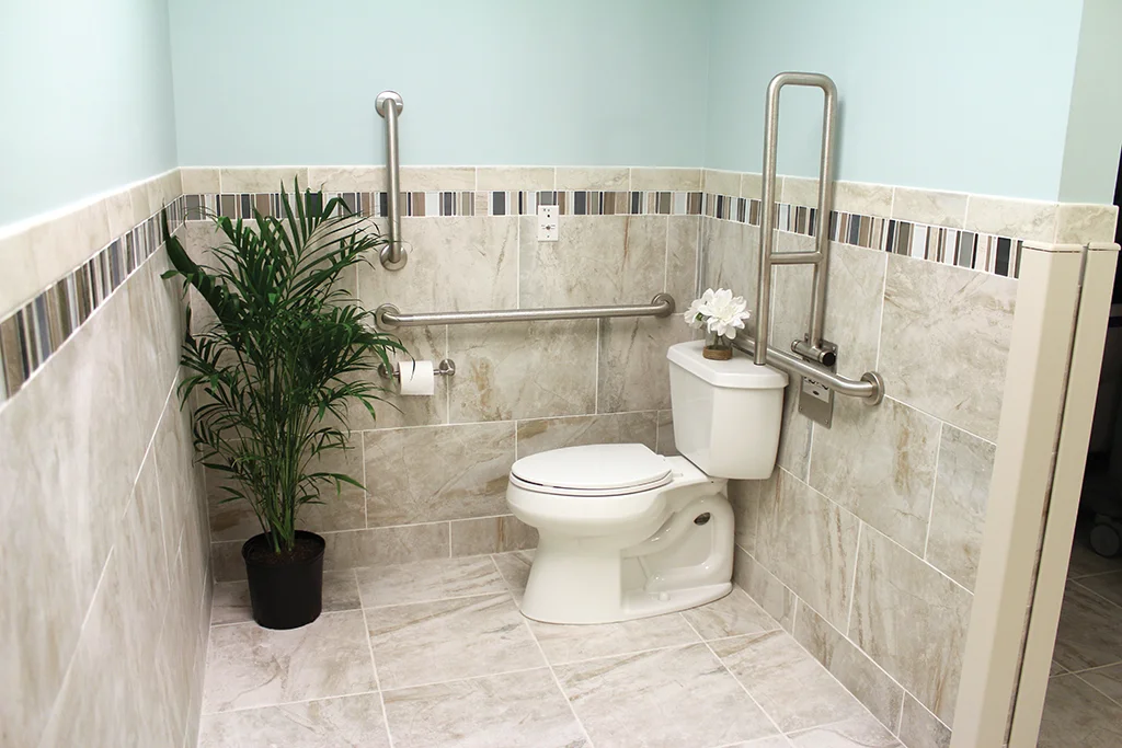 bath1 gardner.jpg