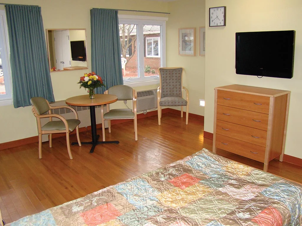 fv room2.jpg