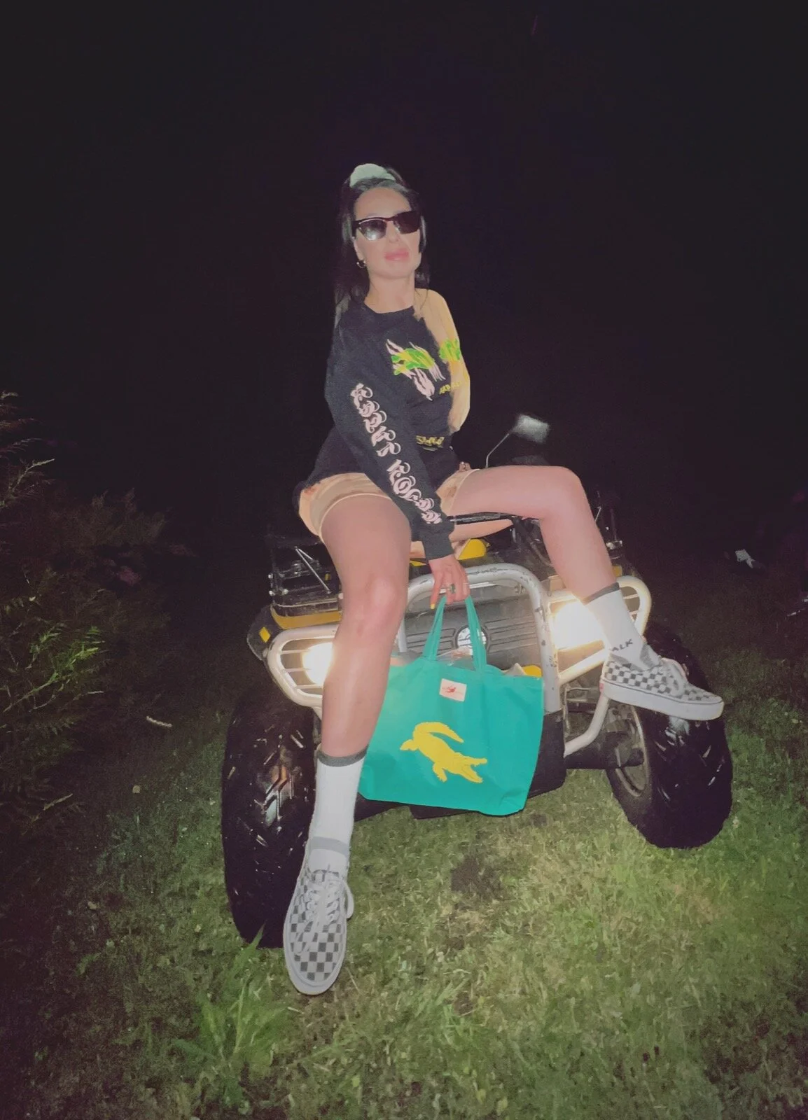 306C0F29-7298-42D9-BA14-75660A5EA80A