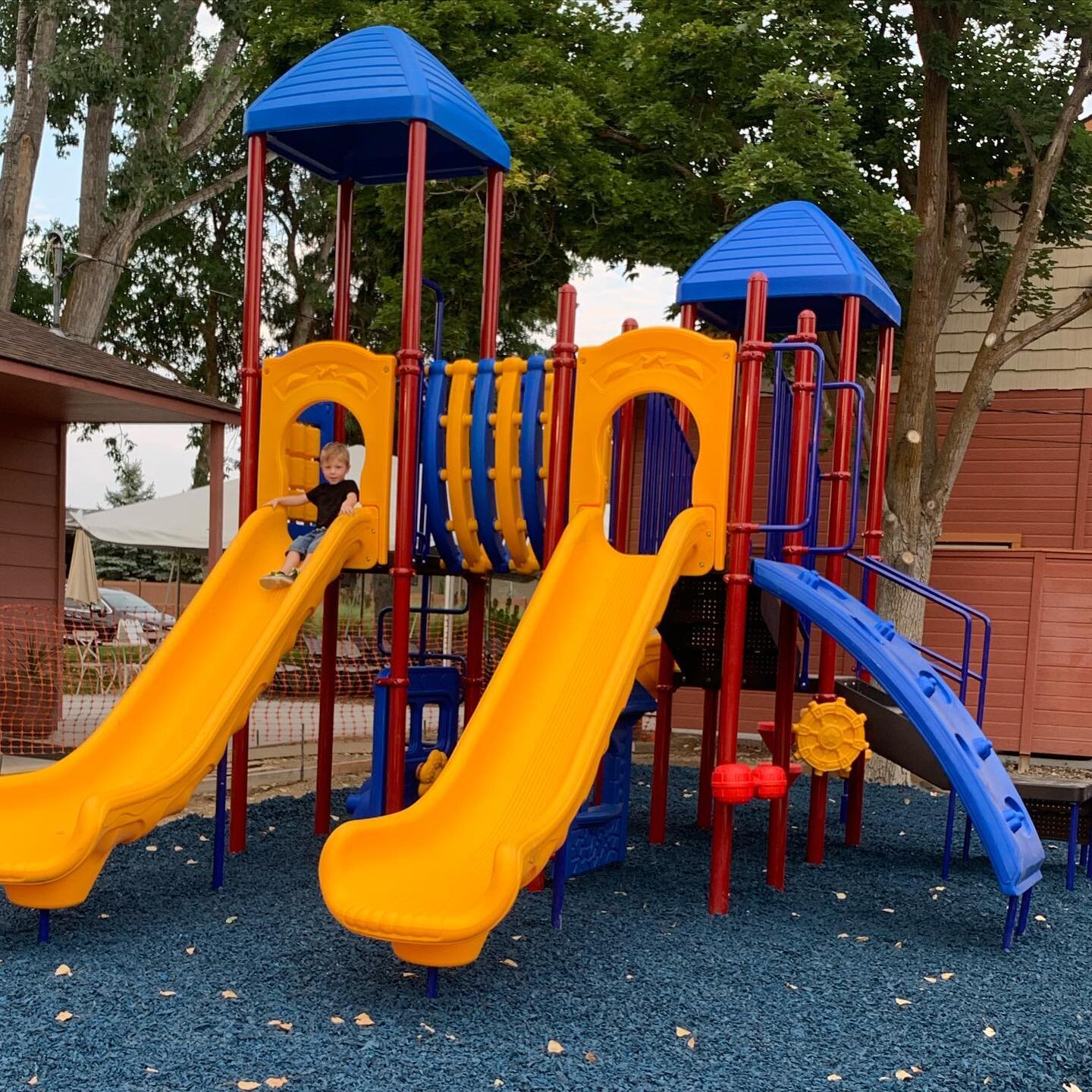 Can you spy this playground&rsquo;s first visitor!?
⠀
A PKP010 Ditch Plains structure for Restored Church in Eagle, ID. Complete with matching blue loose fill rubber mulch.
&mdash;&mdash;&mdash;&mdash;&mdash;&mdash;&mdash;&mdash;&mdash;&mdash;&mdash;