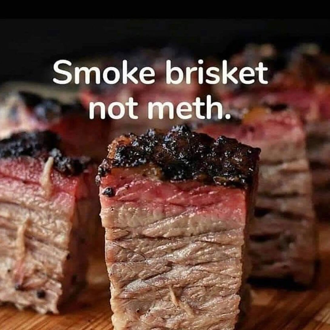 We approve this message.....gotta love brisket!
.
.
.
#Brisket #srf #bbq #ccb #clarkcrewbbq #beef #okc #saynotodrugs #eat