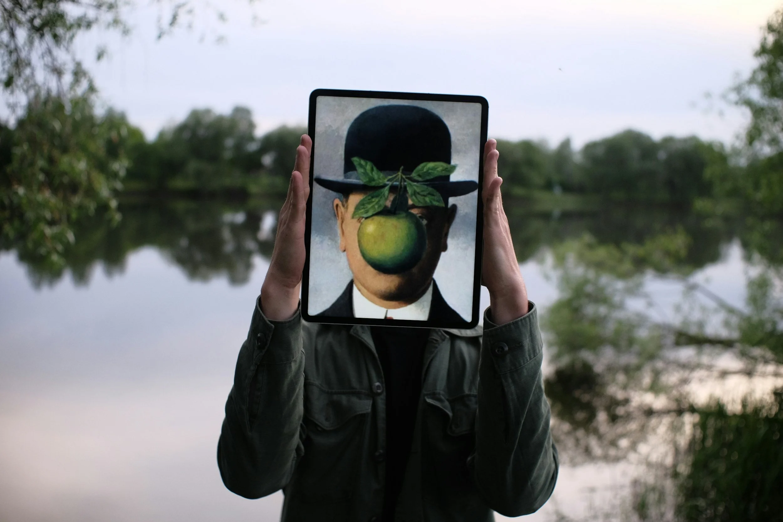 Required Deepfake Labeling: Contradicting or Supporting The First Amendment?