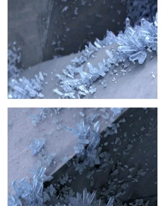 What Happens When the Music Plays - now moving and with sound!

Watch full short film on my website - link in bio.

#art #3d #vfx #music #cg #ice #crystal #photoreal #film