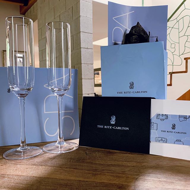 5 Star Travel Guru $500 Ritz Carlton Gift Card Giveaway
TO PARTICIPATE, follow these simple steps:
1️⃣Must be following @5startravelguru 
2️⃣Re-share @5startravelguru&rsquo;s official giveaway post on your story, tagging @5startravelguru &amp; #RitzG