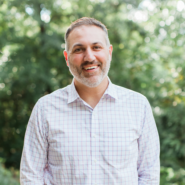 George Jacobus Director of Kingdom Impact George is the Director of Kingdom Impact for Integrus Leadership. George was formerly the College Pastor for one of the largest college ministries in College Station, Texas, home of Texas A&M University, and prior to that, he held many other church leadership positions. Much of his career has focused on equipping the next generation, including helping to launch a national leadership initiative for high school students in 2016. George is a dynamic speaker and wholeheartedly believes the church should be setting the bar for health and effectiveness. He and his wife Lindsay have four children, Brooke, Hudson, Hallie, and Claire. You will often find George coaching youth sports, dabbling in real estate and mentoring young entrepreneurs, and he is a proud Taylor Swift super fan.