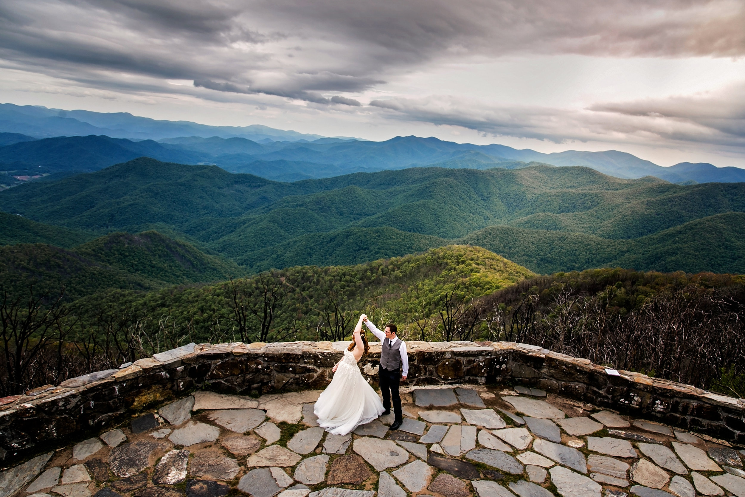 Smoky Mountain Wedding Photos in the National Park