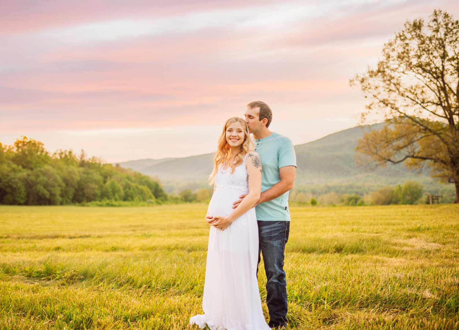 Maternity Photos in the Smoky Mountains