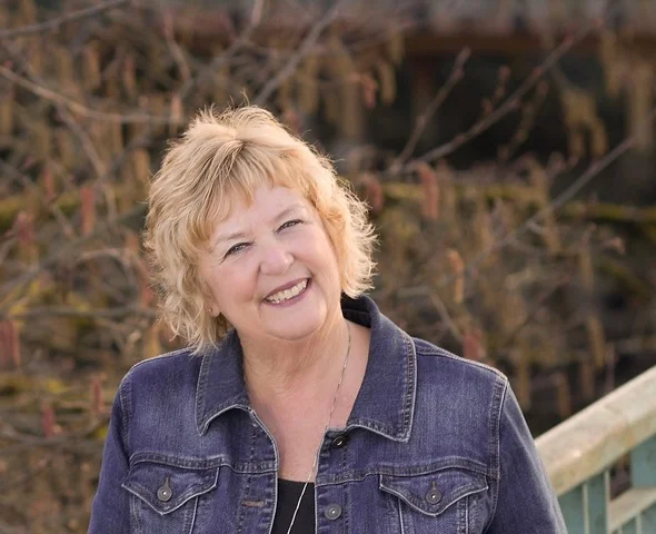 Betty Tate, Co-Chair