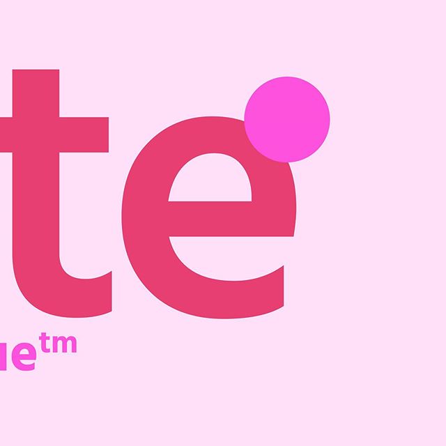 🎉Welcome to Update! The world&rsquo;s first profile enhancement service! 🎉Our basic package is completely free so why not give it a try? 🥰😍🔥 #Update #UpdateDating #Tinder #bumblebee