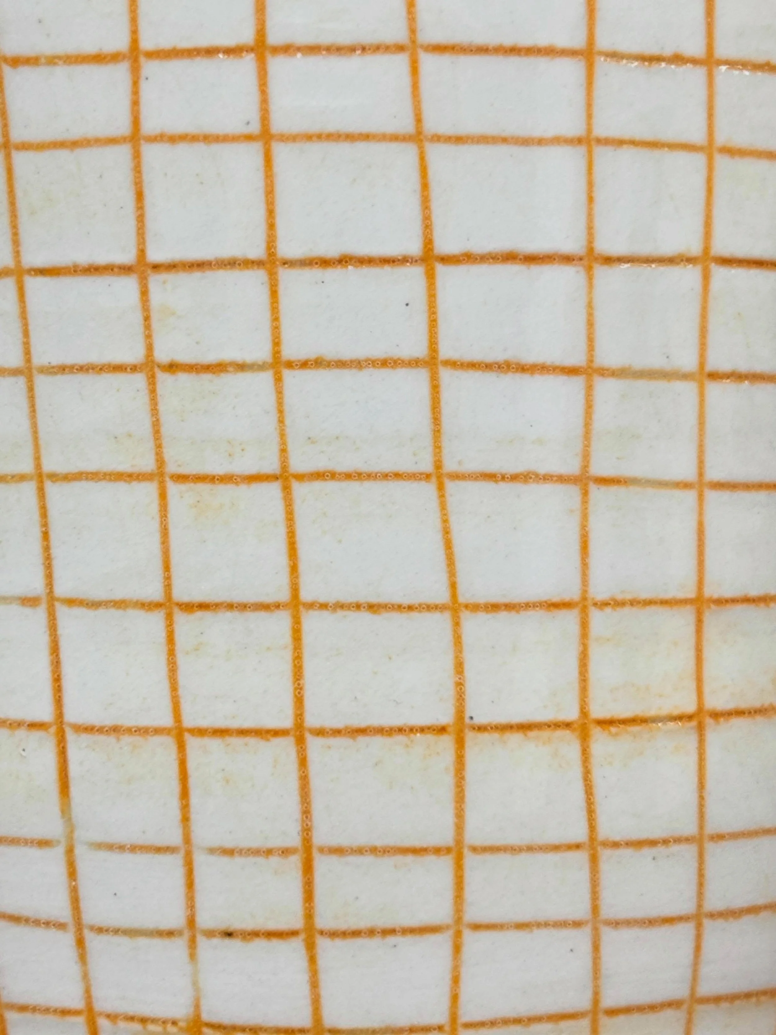 Let&rsquo;s have a moment to appreciate how clean the grids came out 🌻 

The grids on my cups and tumblers are all hand drawn. The only tools I use are my banding wheel and my needle tool. Having a steady hand is definitely a requirement when doing 