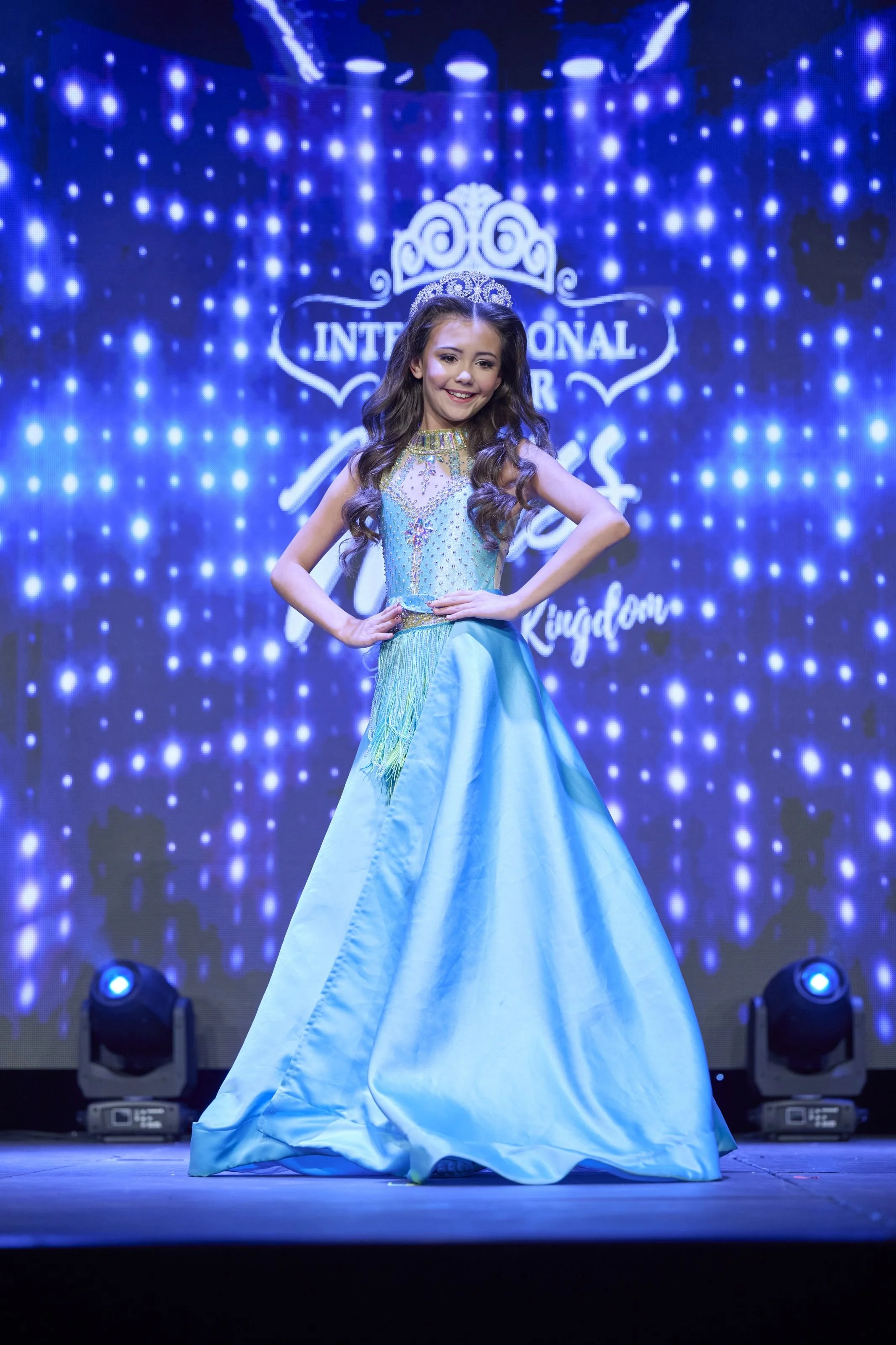￼013740_IJM-26_H_JR-Final.jpg
