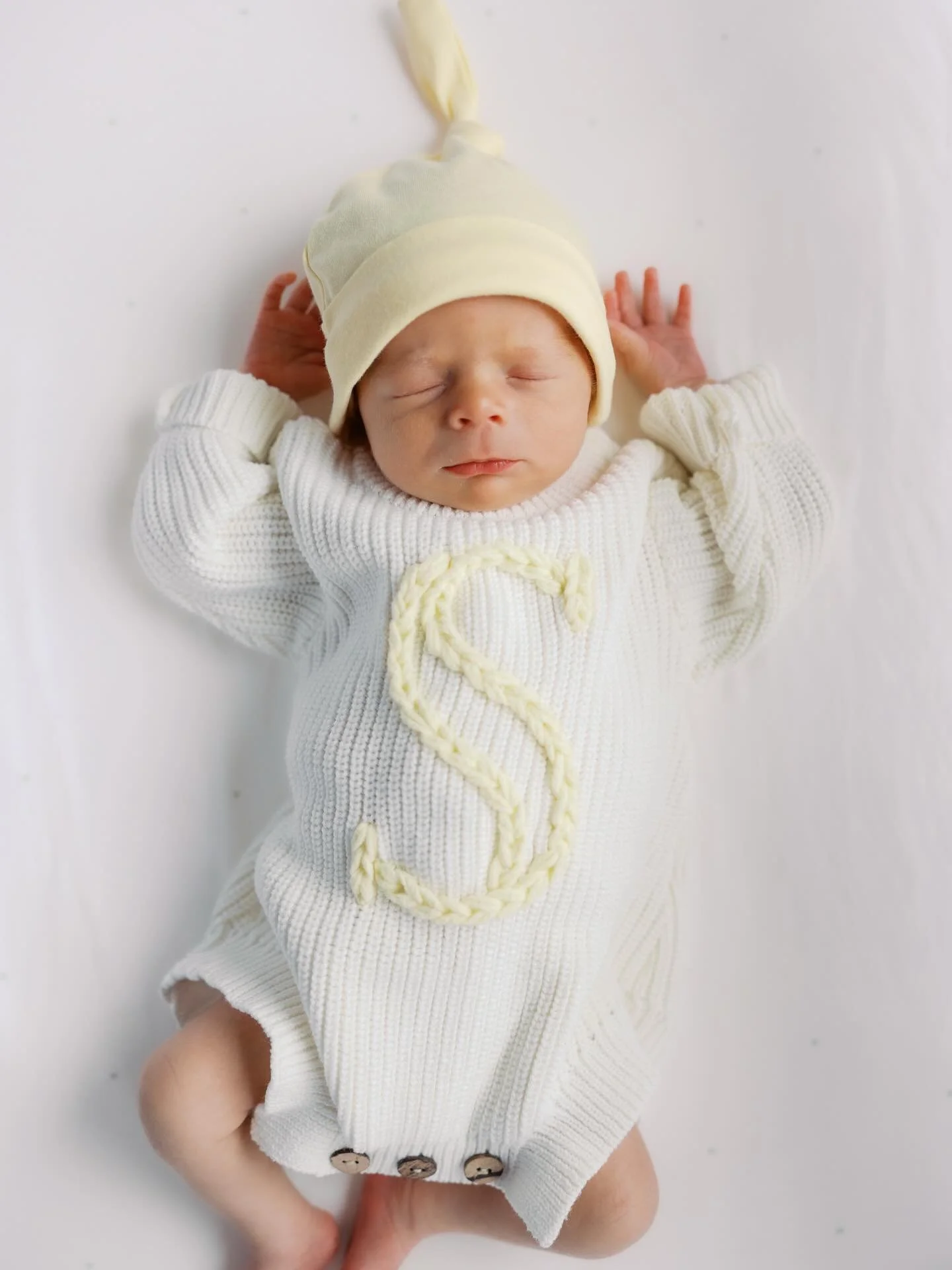 It&rsquo;s a boy 💙

Simon Robert Wieberg joined our family on March 20th.
6 pounds 7 ounces and 19 inches of pure sweetness.

Everyone here is so in love with him. We&rsquo;re praising God for four healthy children and this beautiful family He has g