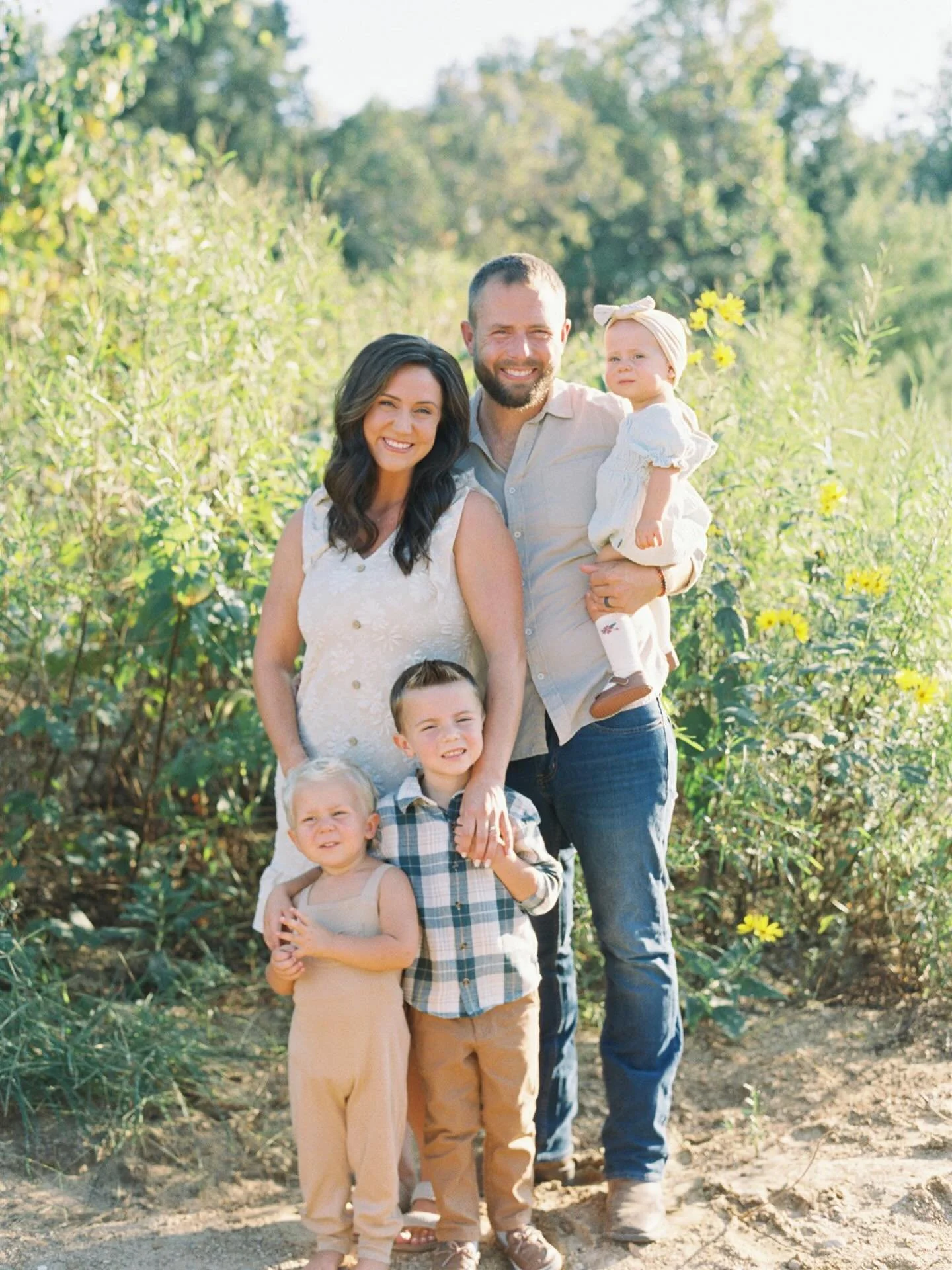 Ten years of friendship with Rochelle&mdash;how is that even possible?
So much life has happened in that time. Seasons have changed, our families have grown.
⠀⠀⠀⠀⠀⠀⠀⠀⠀
Getting to witness Rochelle in this season of motherhood has been one of the quiet