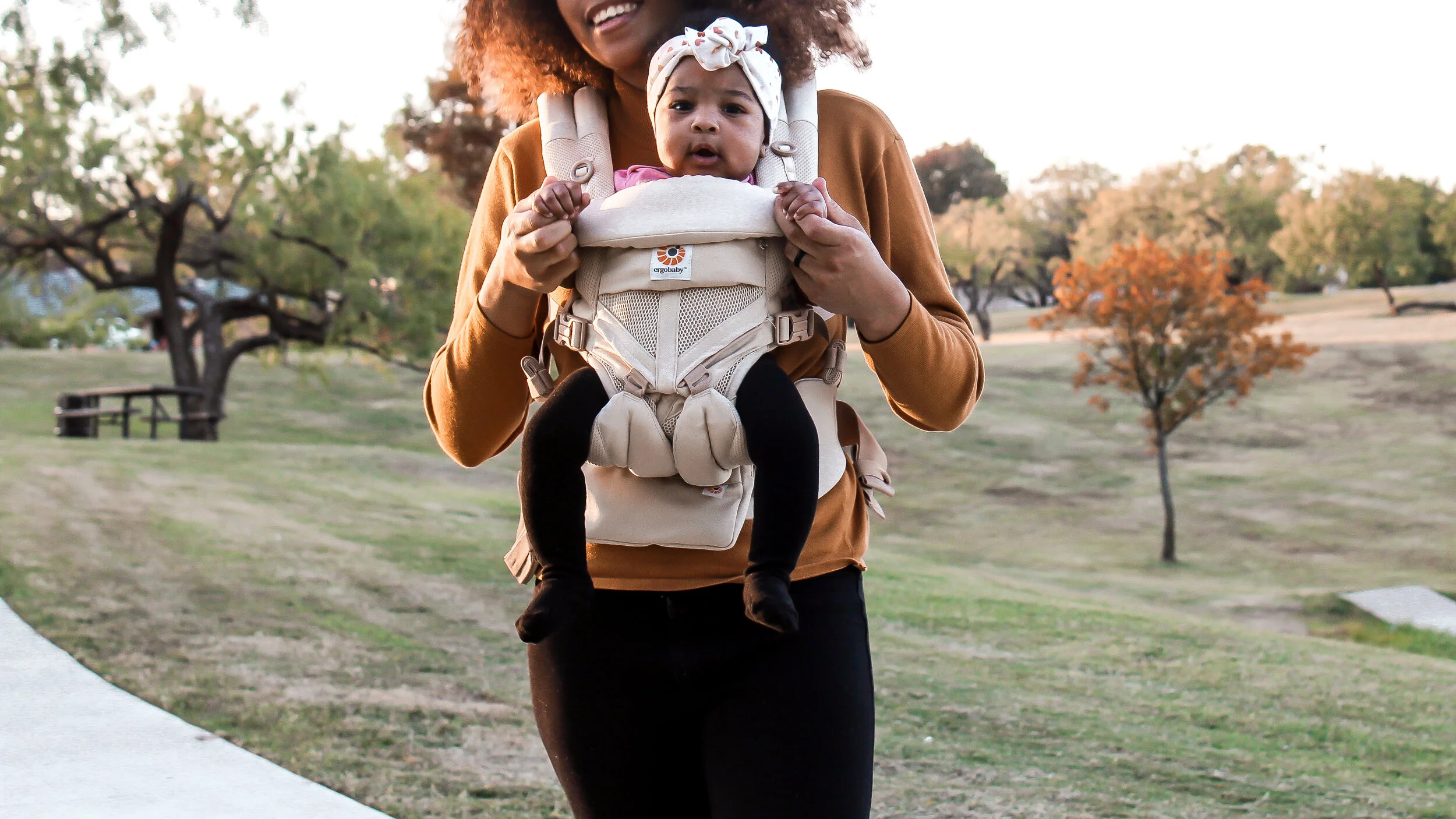 The Perfect All-Seasons Baby Carrier: Ergobaby Omni 360 Cool Air Mesh Carrier