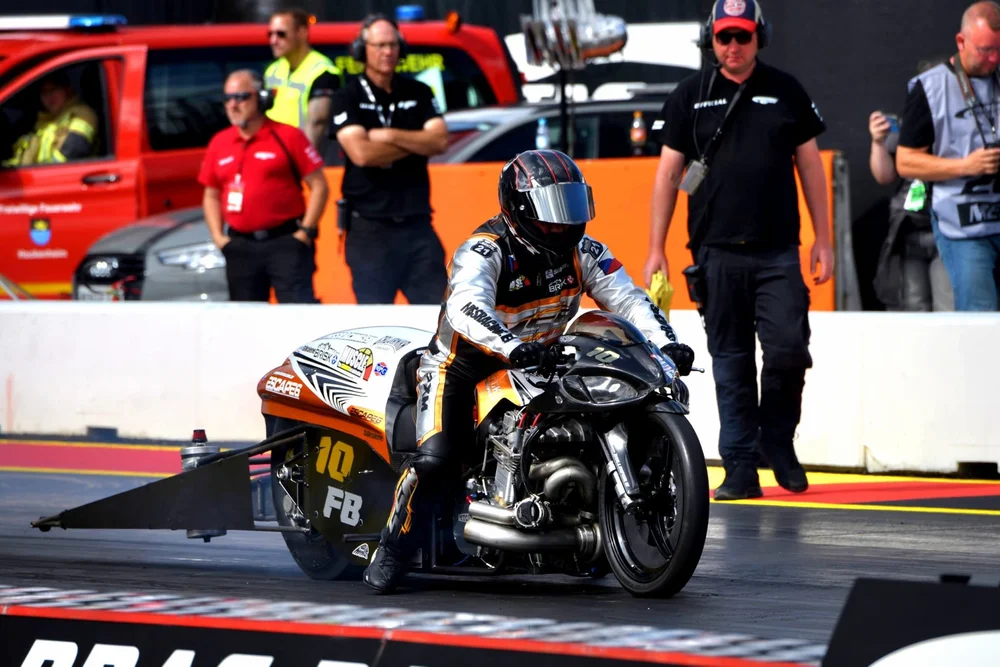 Andre Bartak, #10, Bike: SUZUKI PXM 1620 TURBO