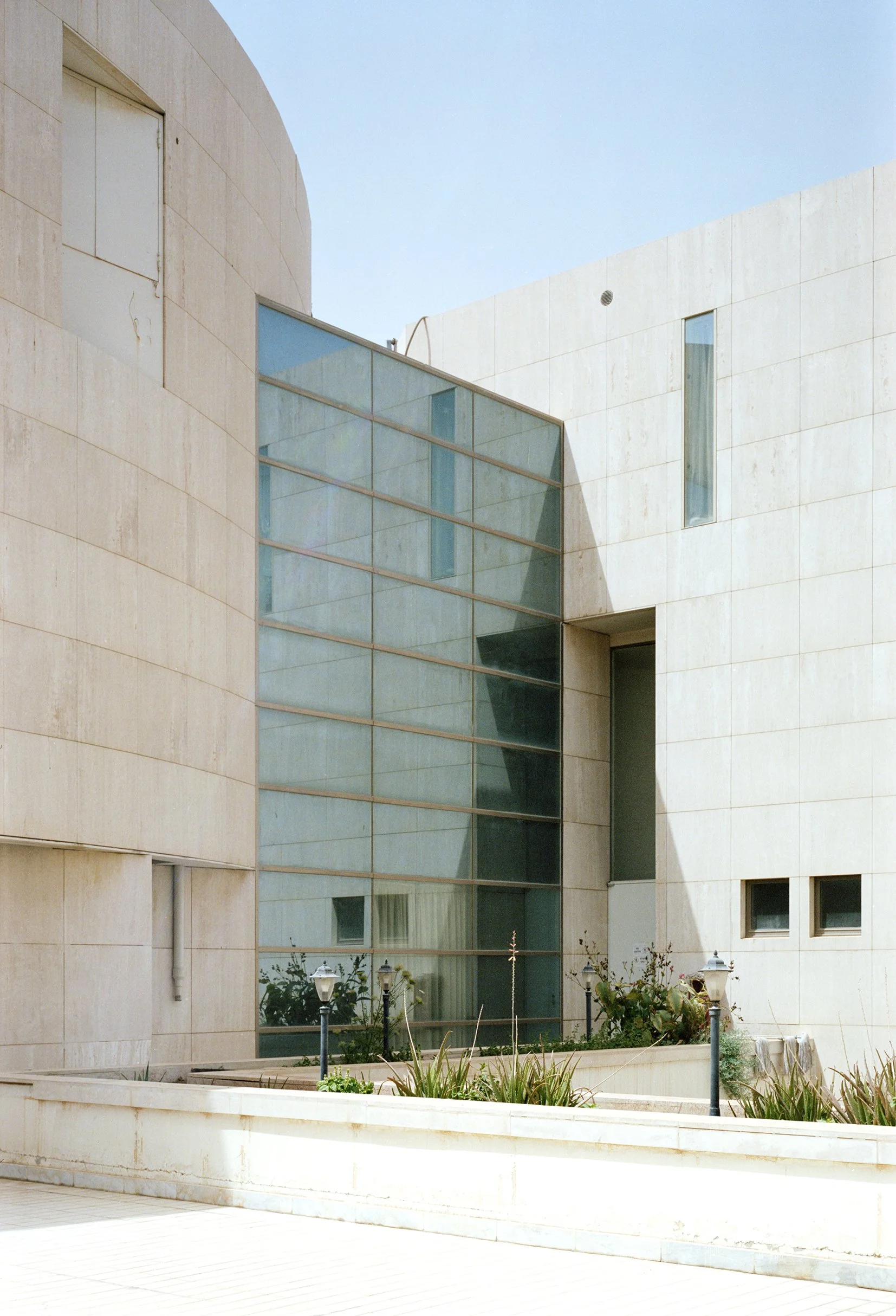 EmbassySaudiArabia1_06.jpg