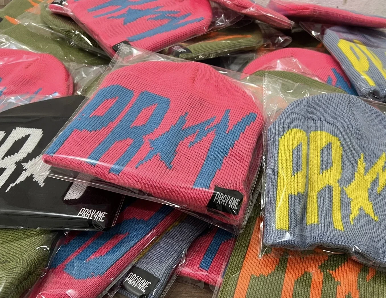 B4F79544-BECC-4164-843D-F3DB7D733C0A