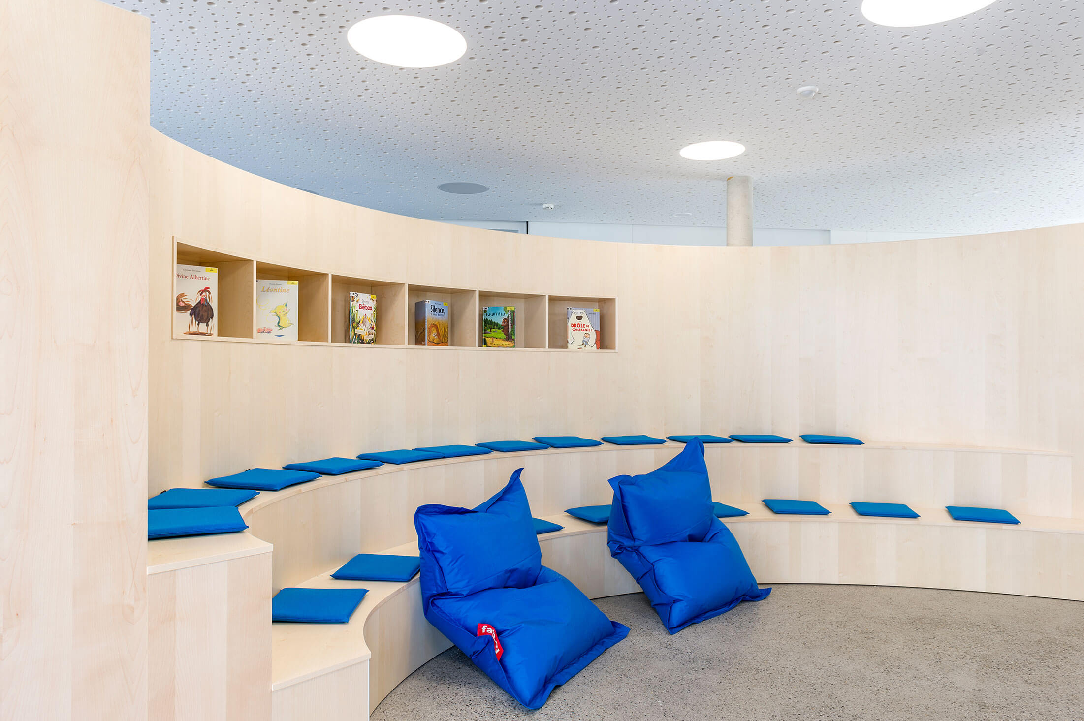 dvarchitectes-architecture-granges-bibliotheque.jpg