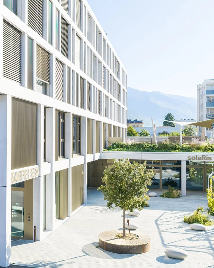 construction du siège de la banque raiffeisen de sierre - 2025