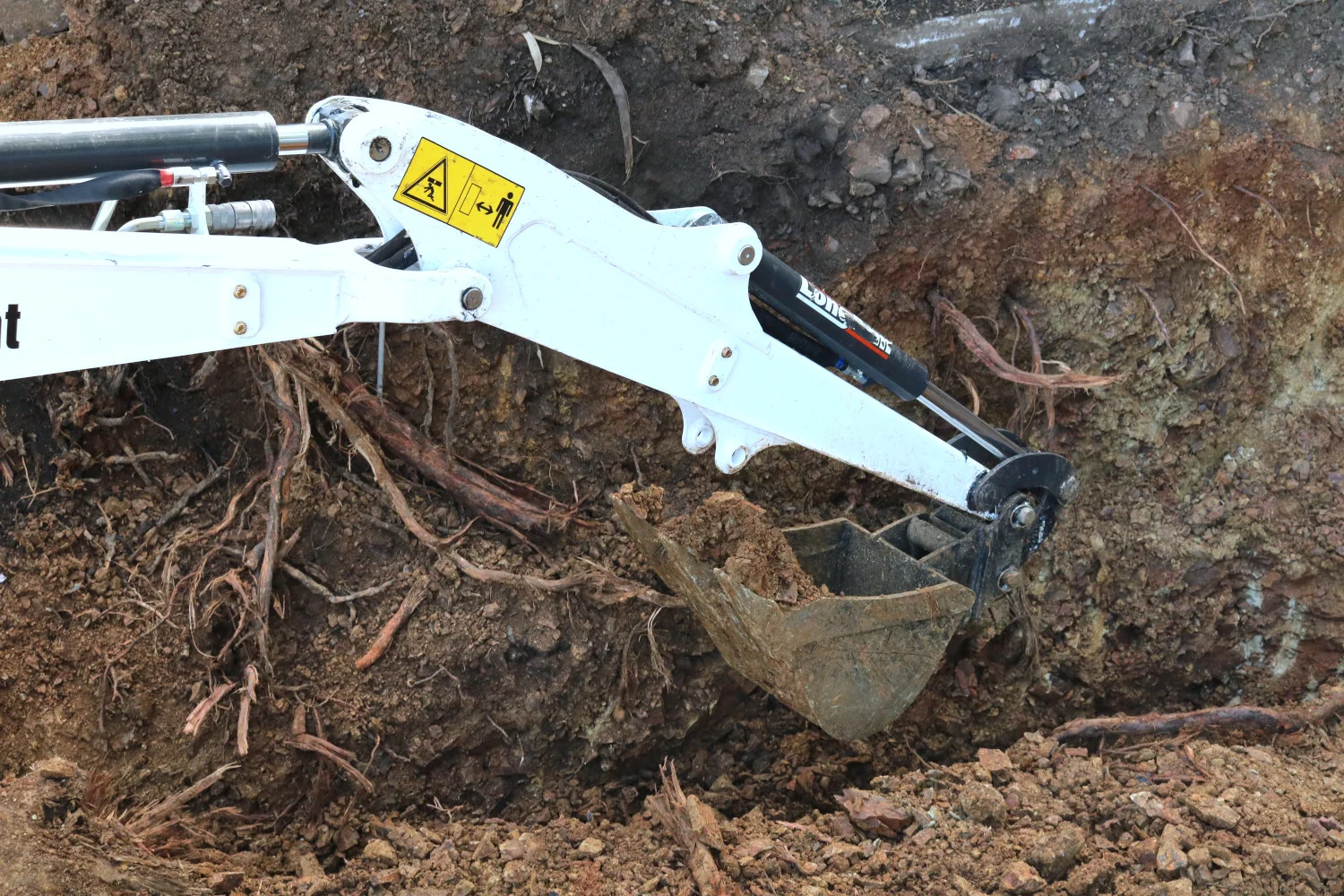 Landscape_Excavation_Services_Digger_Excavator_yourScape 3.JPG