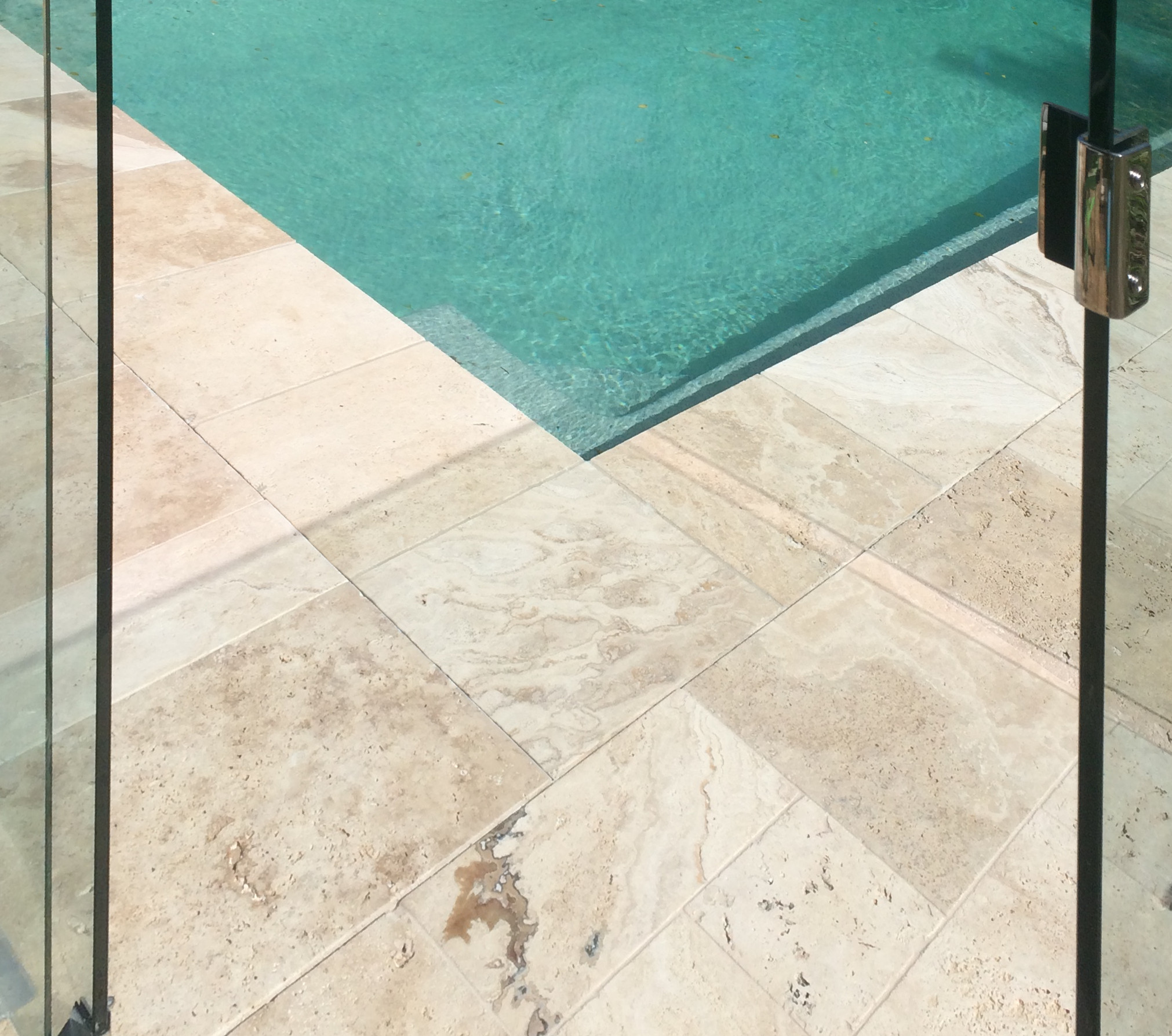 Travertine Pool Paving.JPG