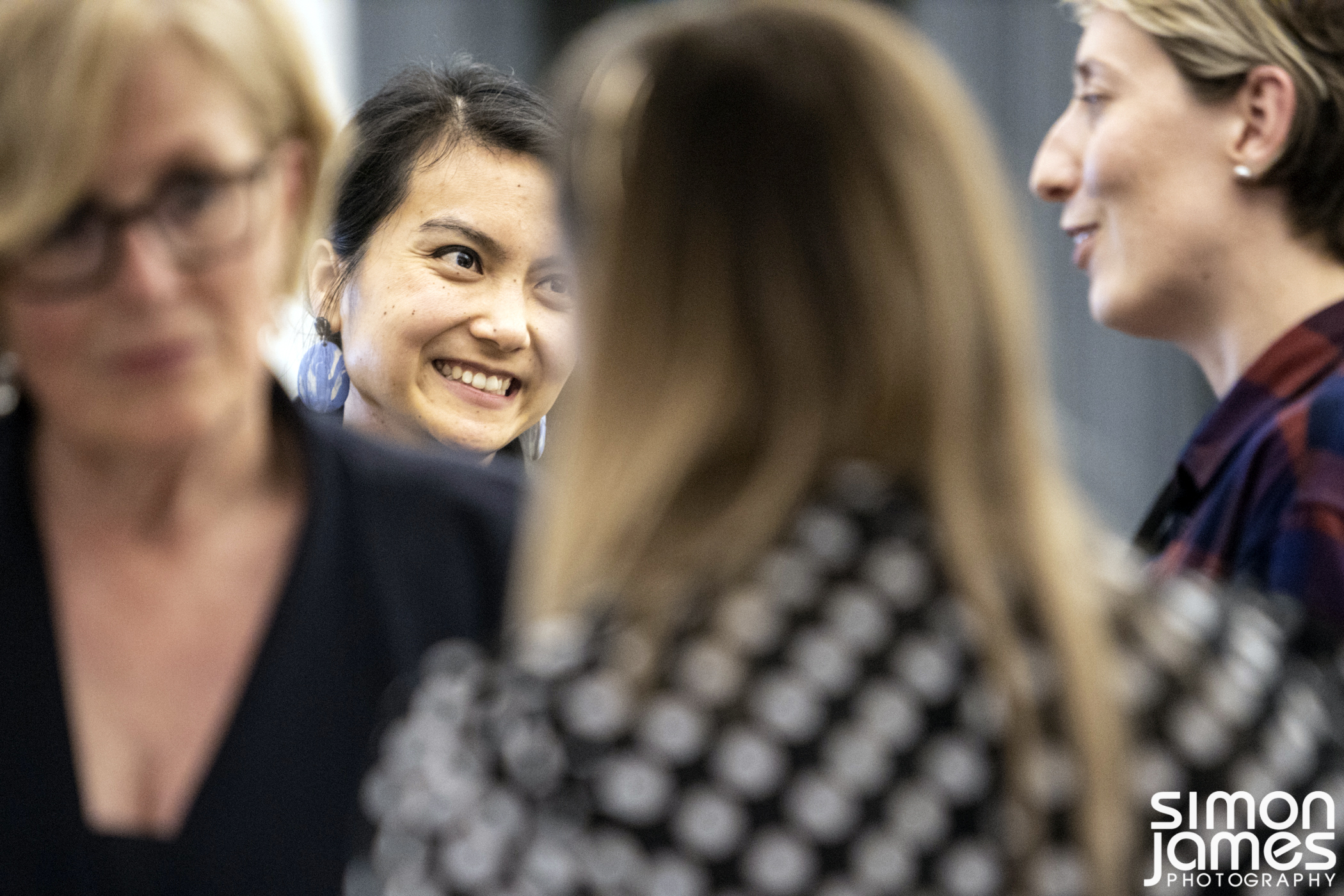 5 Tips  To Start Building  A Strong New Business Relationship