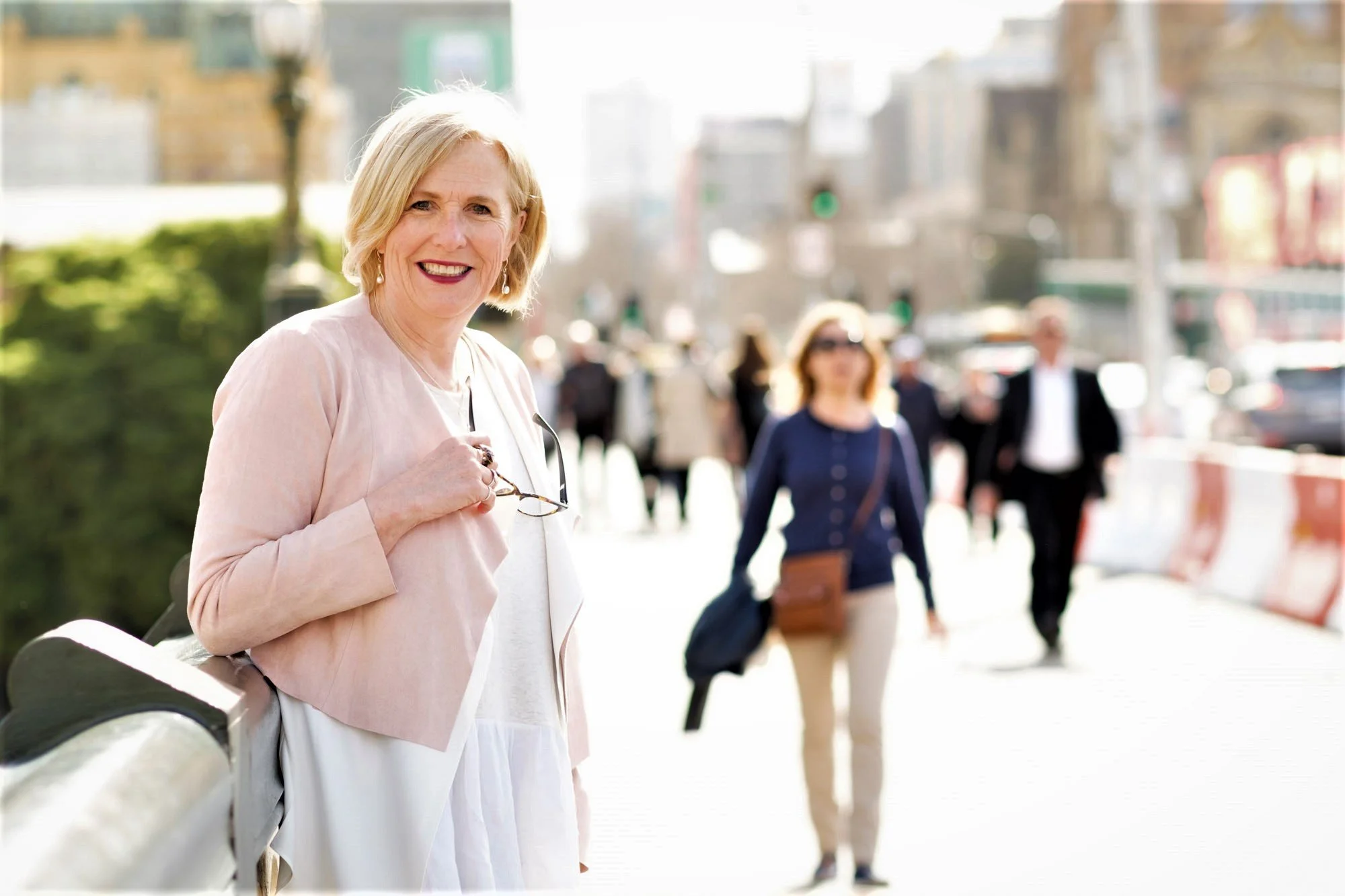 Kerryn Powell lives in Melbourne and has been bringing together professionals and business owners to network sincee 2013.