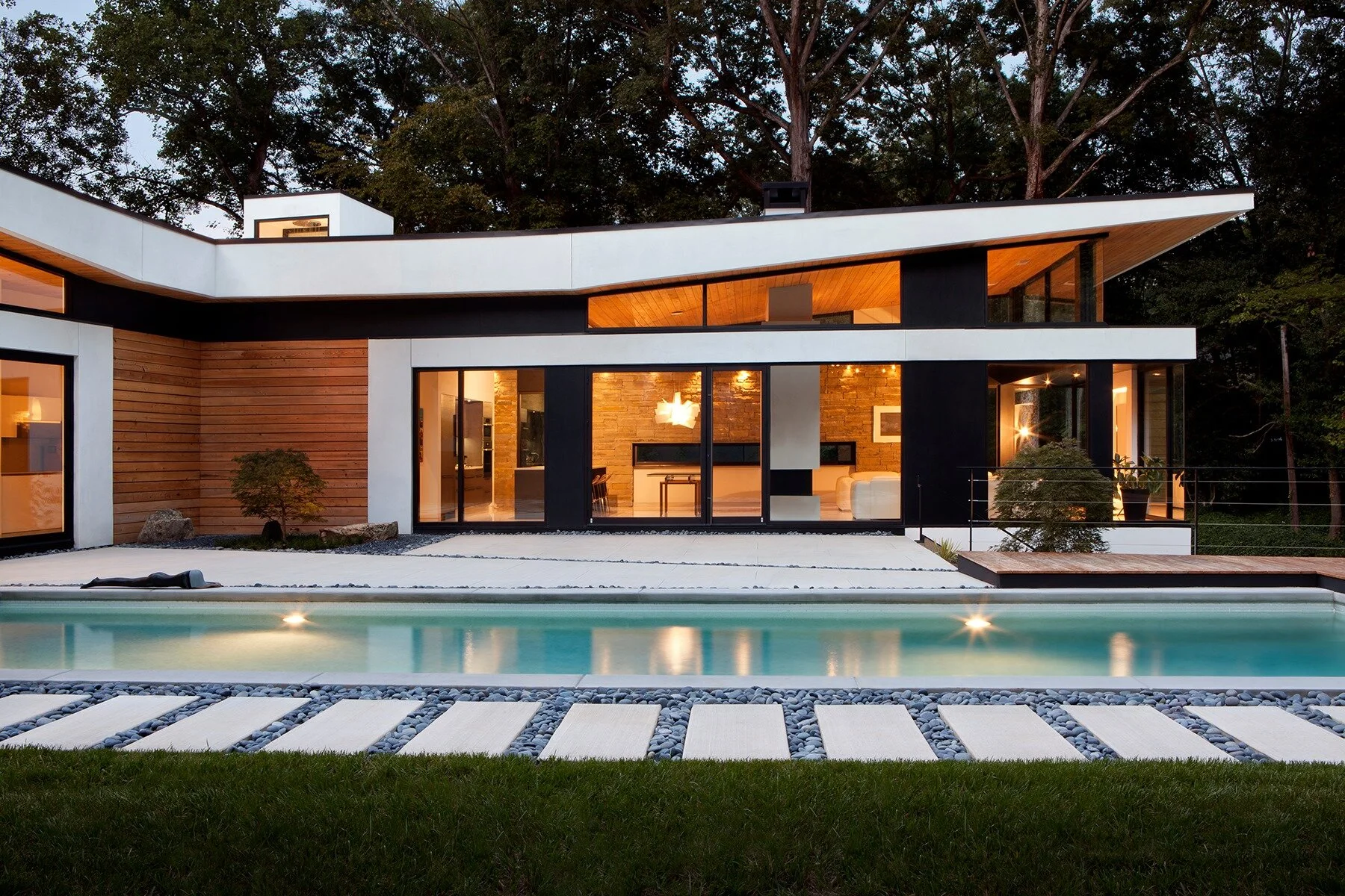 housepicture.jpg