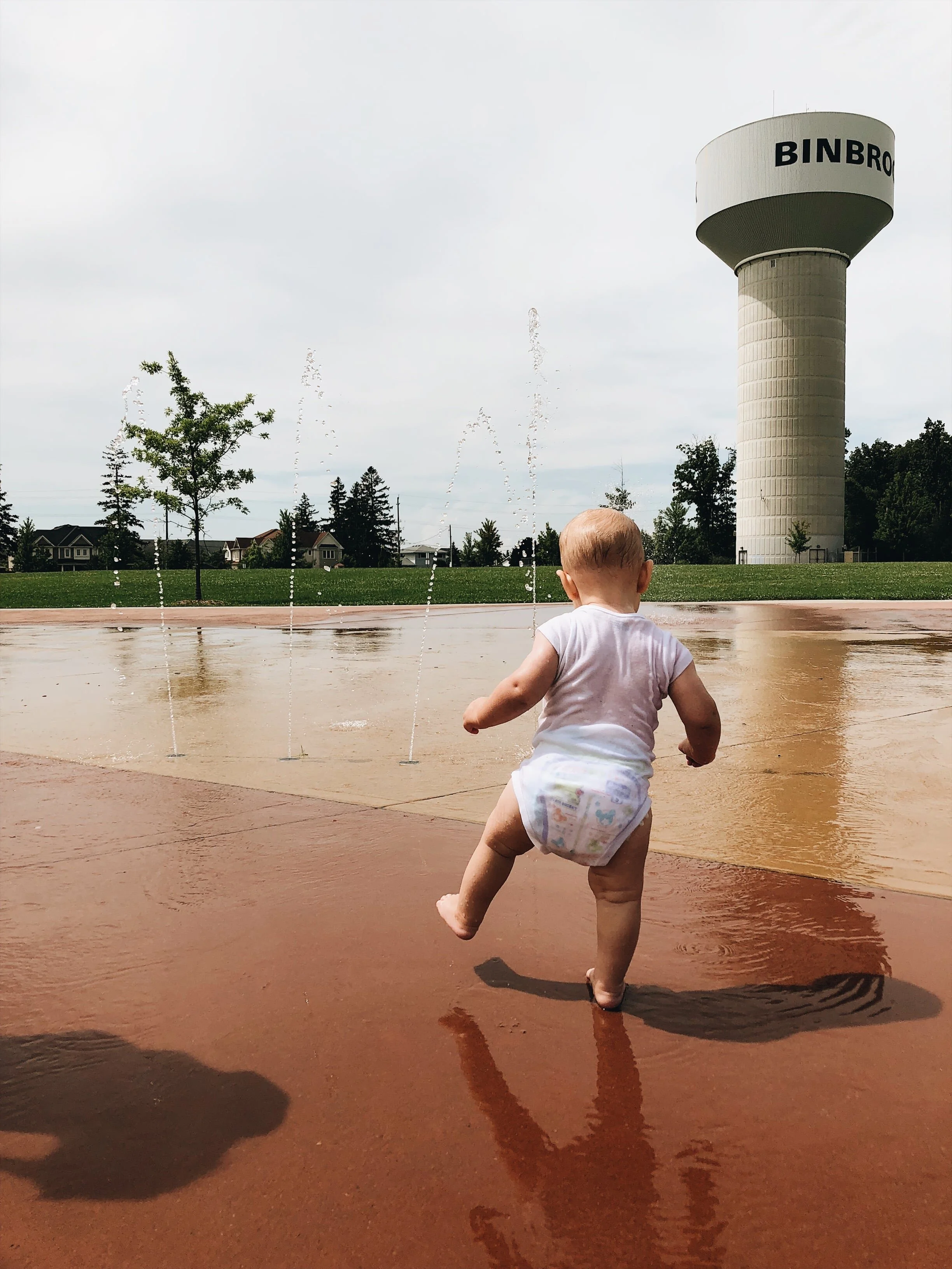 how to get a child to walk