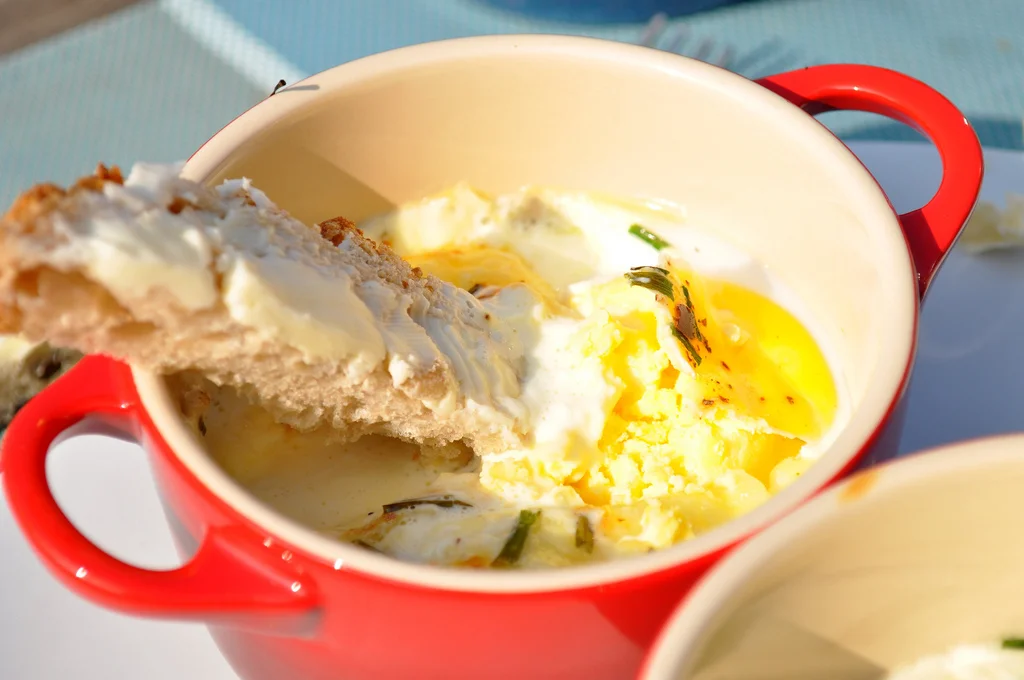 Oeufs cocotte crémeux &amp; marins