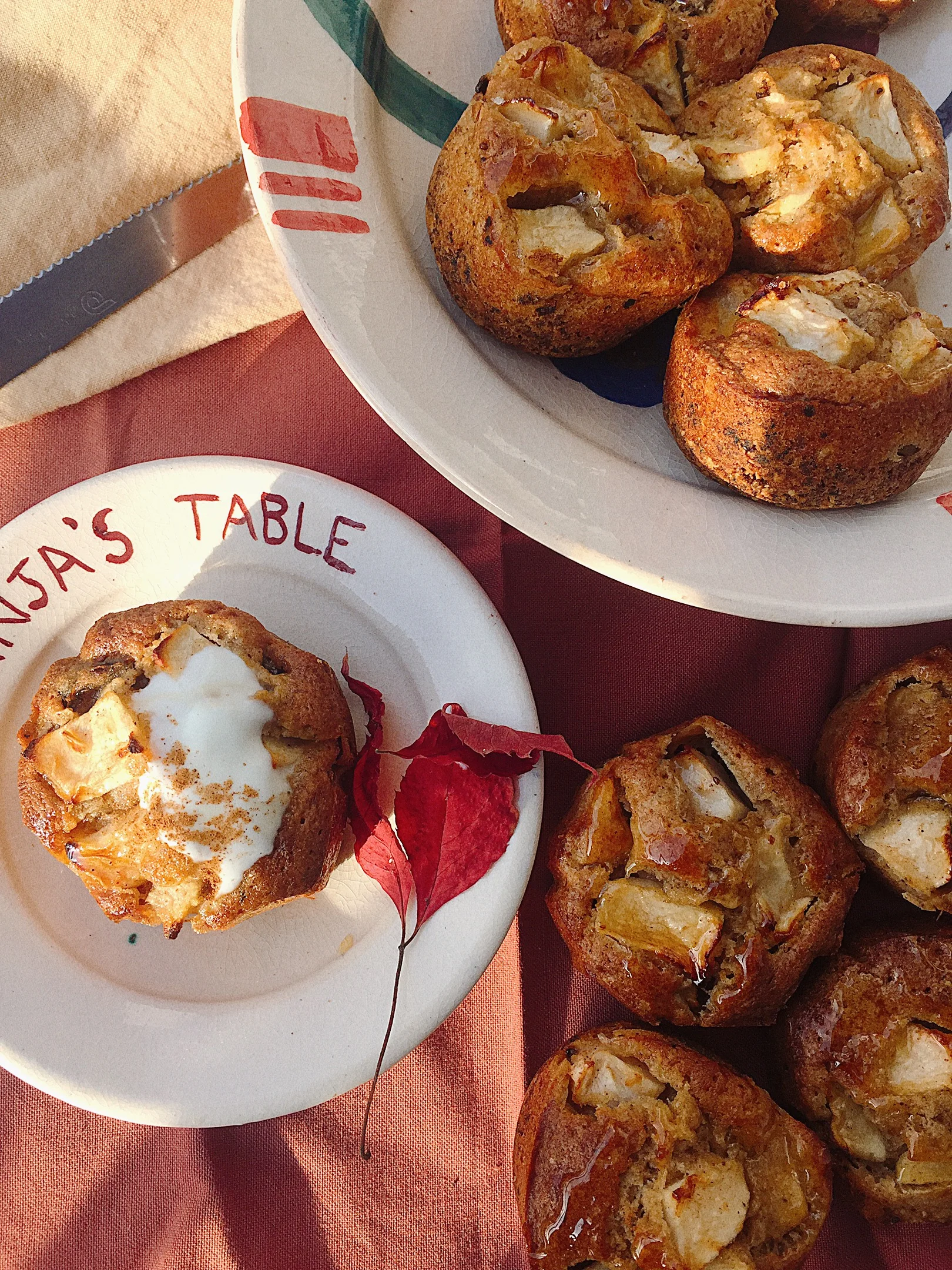 Apple Cinnamon Cakes With Crispy Walnut Crust