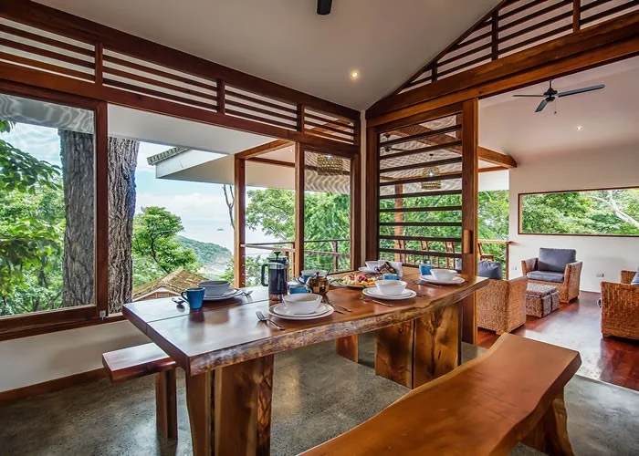 nicaraguaretreat-slider3-wpcf_700x500.jpg