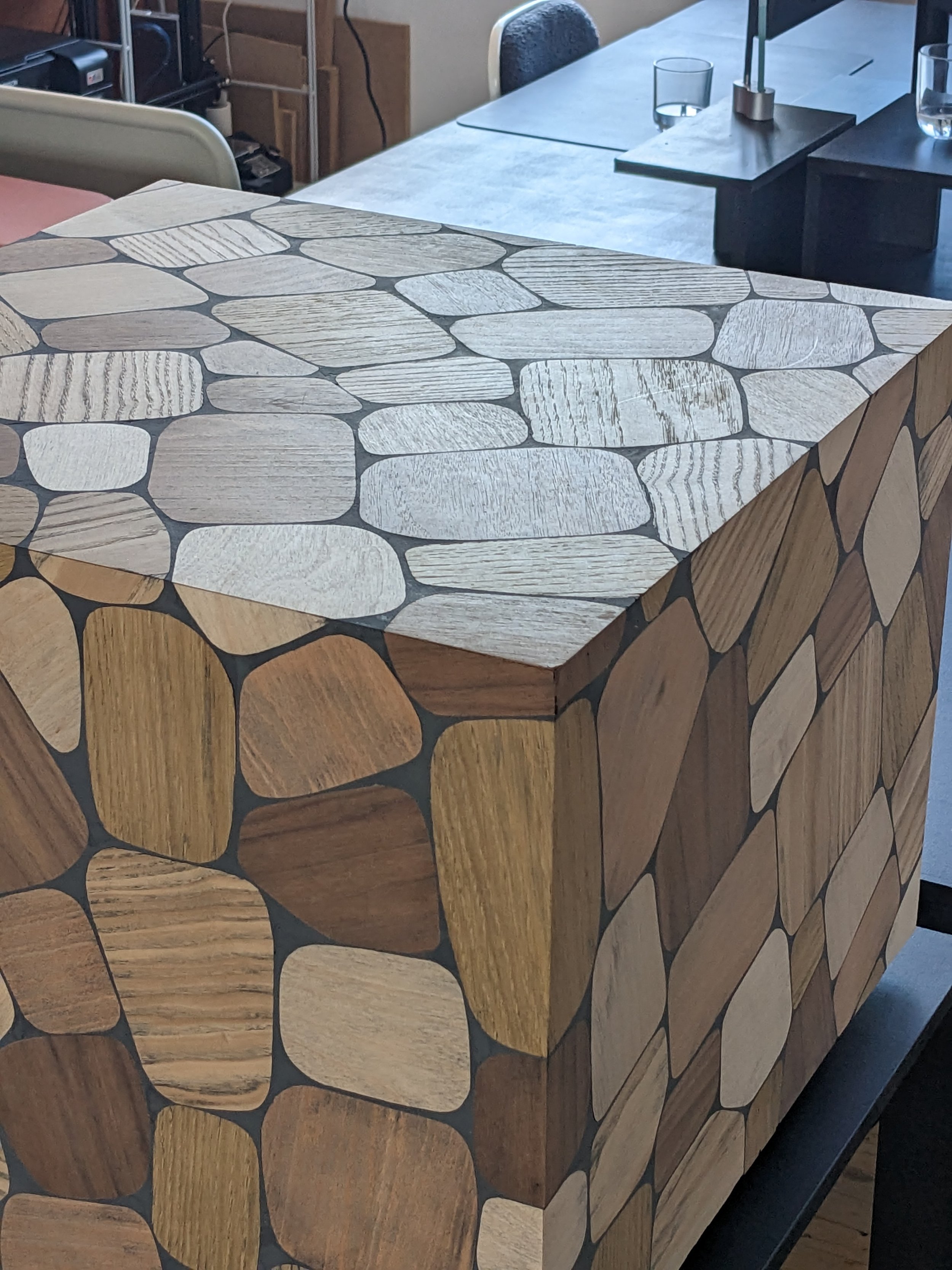 woodstone / surface