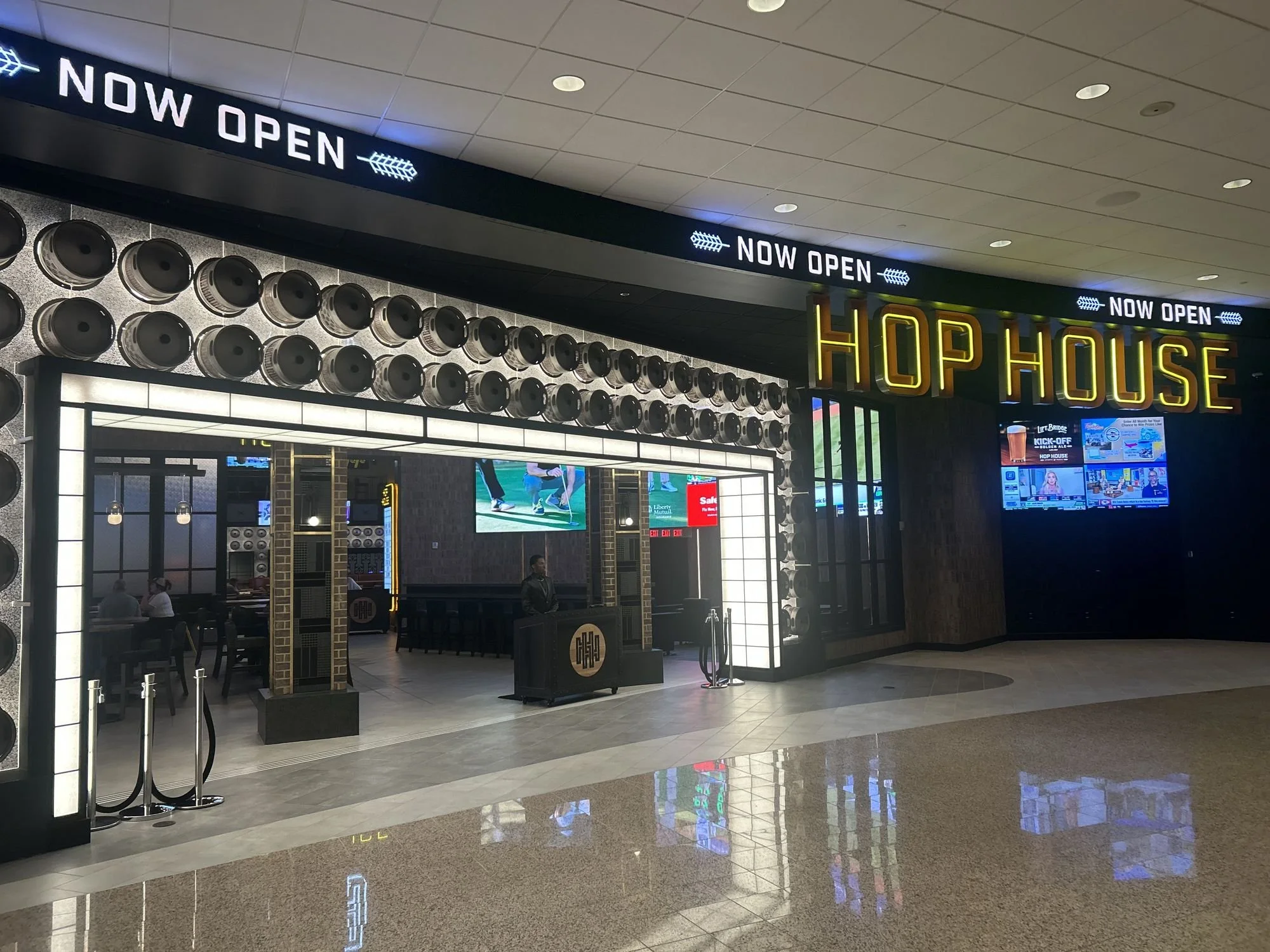 hop-house-mystic-lake-glowing-keg-wall-entrance-prior-lake-mn-17.jpg