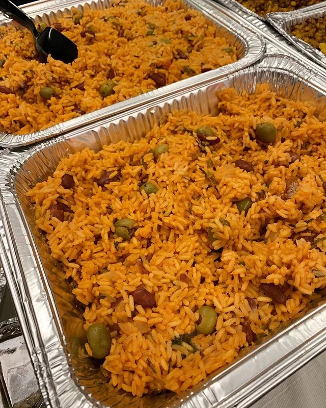 #abuelitasriceandbeans is always a hit!!! #spanishcooking #caribbean #cuisine #soulfood #foodwithlove #grandmasrecipe #thekey #2queenz #2queenzofcuisine #nyc #instagood #foodforfoodie #eatthis #riceeater #yum #flavorful