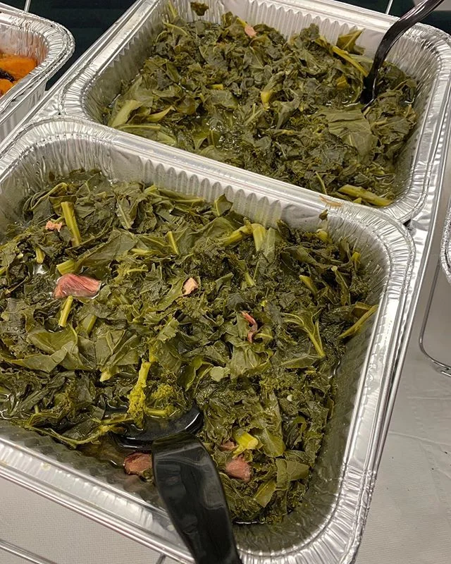 Our Queenz Greenz is a blend of #kale and #collardgreens cooked slowly with #smokedturkey Its a absolute favorite!! #lunch #veggies #nyc #southerncooking #2queenz #foodie #soulfood #caribbeanfood #2litt