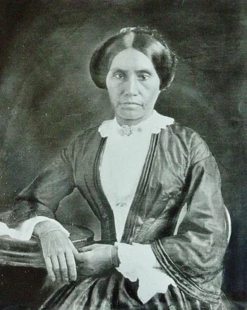 May Talks on Sarah Ridge