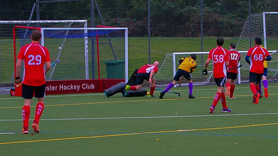 Josh Fiske scores v Basingstoke 20201024.jpeg