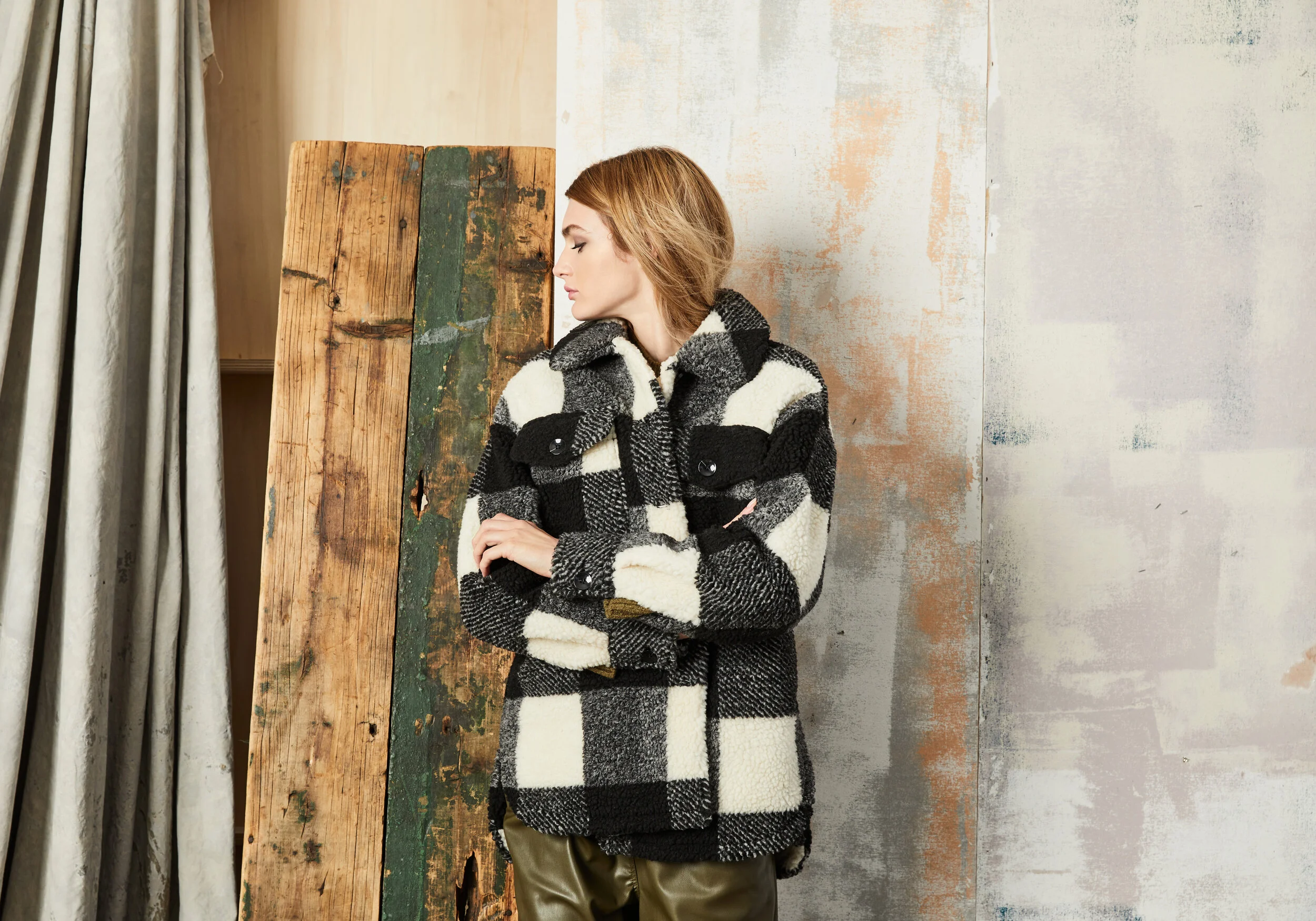 21476B028_ATELIER-063 copy.jpg