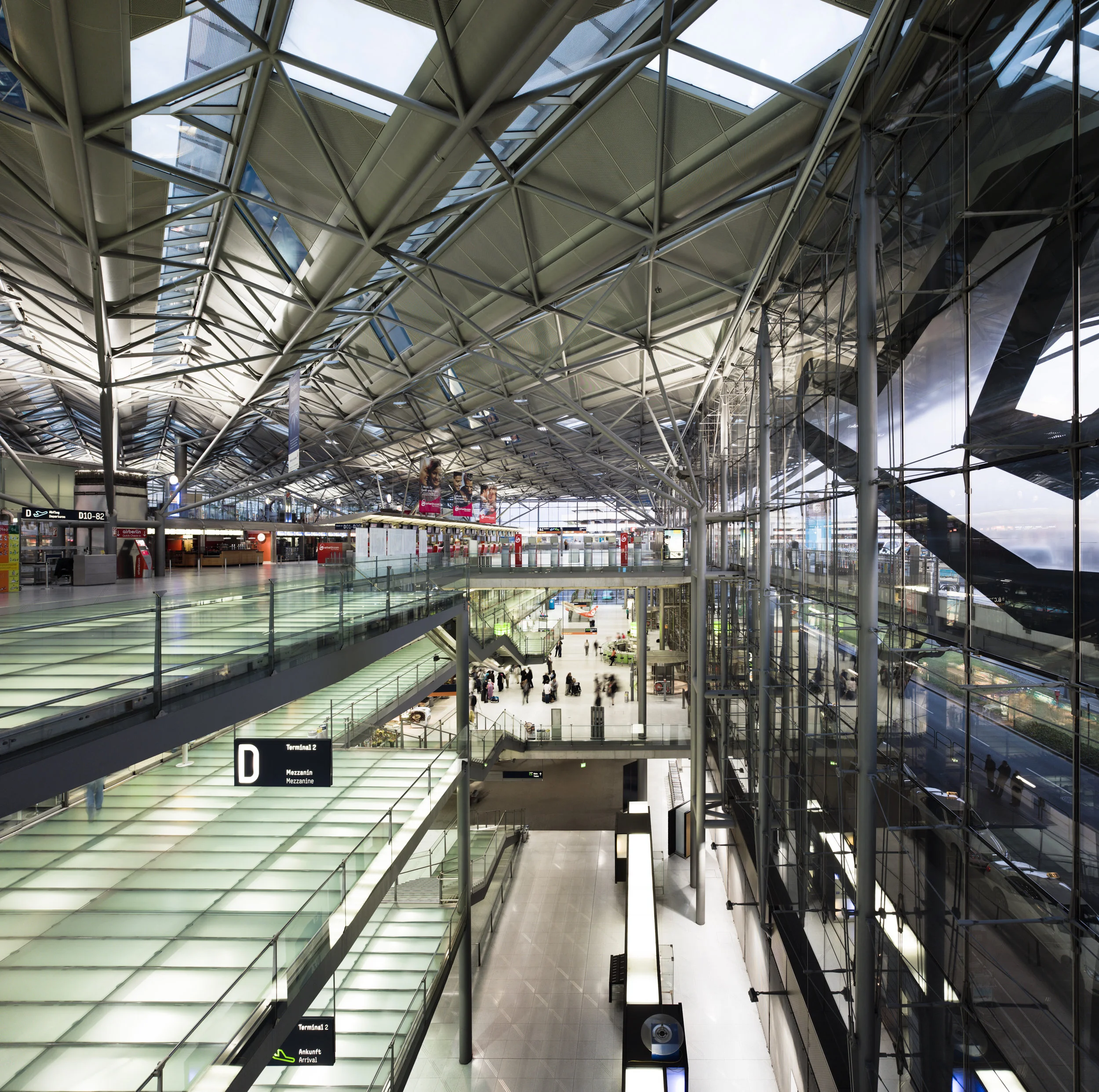 cgn-airport_08.jpg