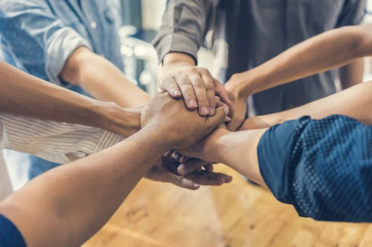 5 everyday work skills you have that translate perfectly to volunteering