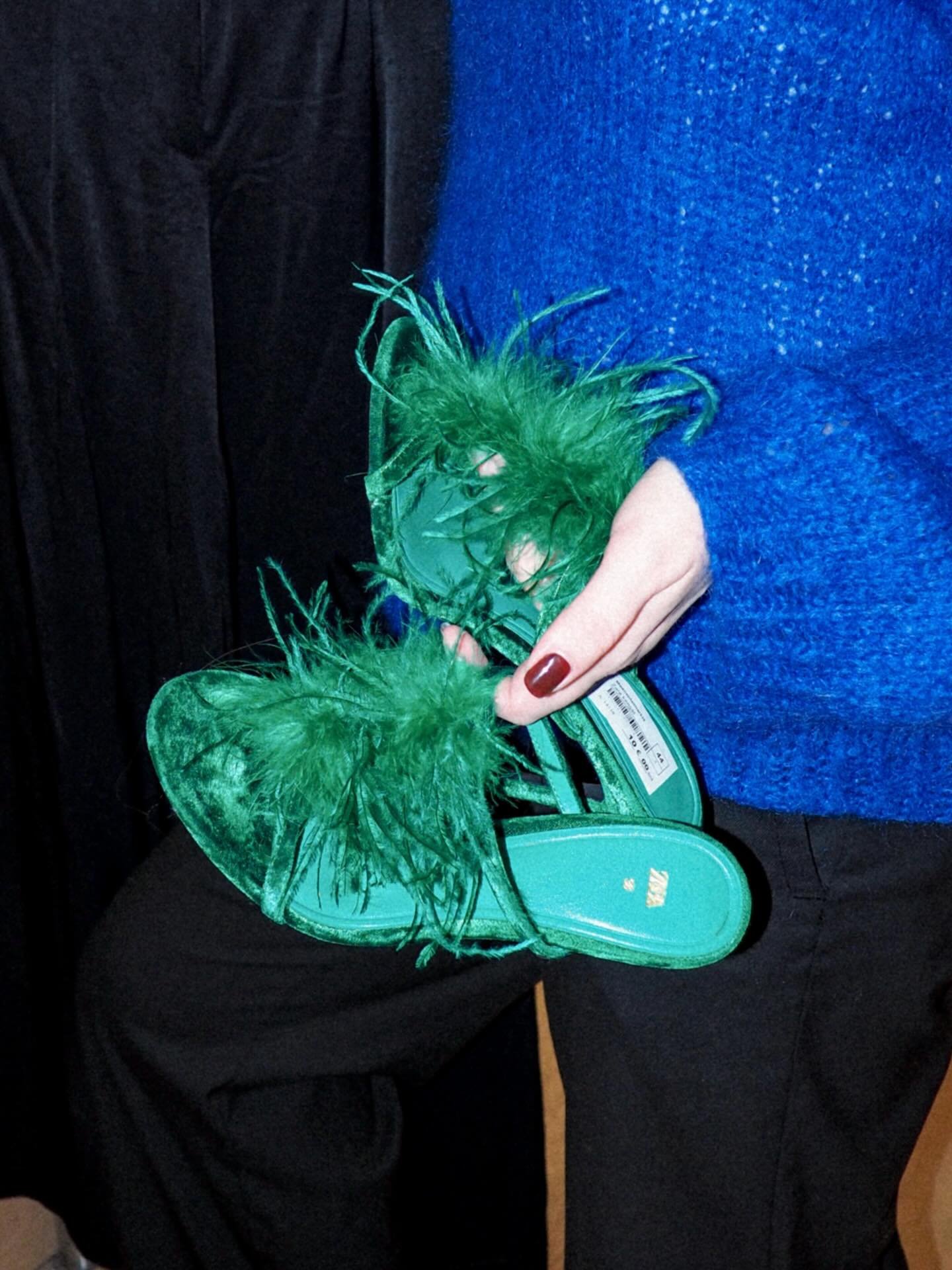 🚀 POIKKEUSAUKIOLOAJAT 🚀
 
Maanantaimarket juhlii uutta vuotta 31.12.-1.1., joten myym&auml;l&auml; on kiinni 😎

N&auml;hd&auml;&auml;n taas perjantaina, kun palataan takas hommiin 🫶🏼
 
#maanantaimarket #secondhand #secondhandturku #kivijalkakaup