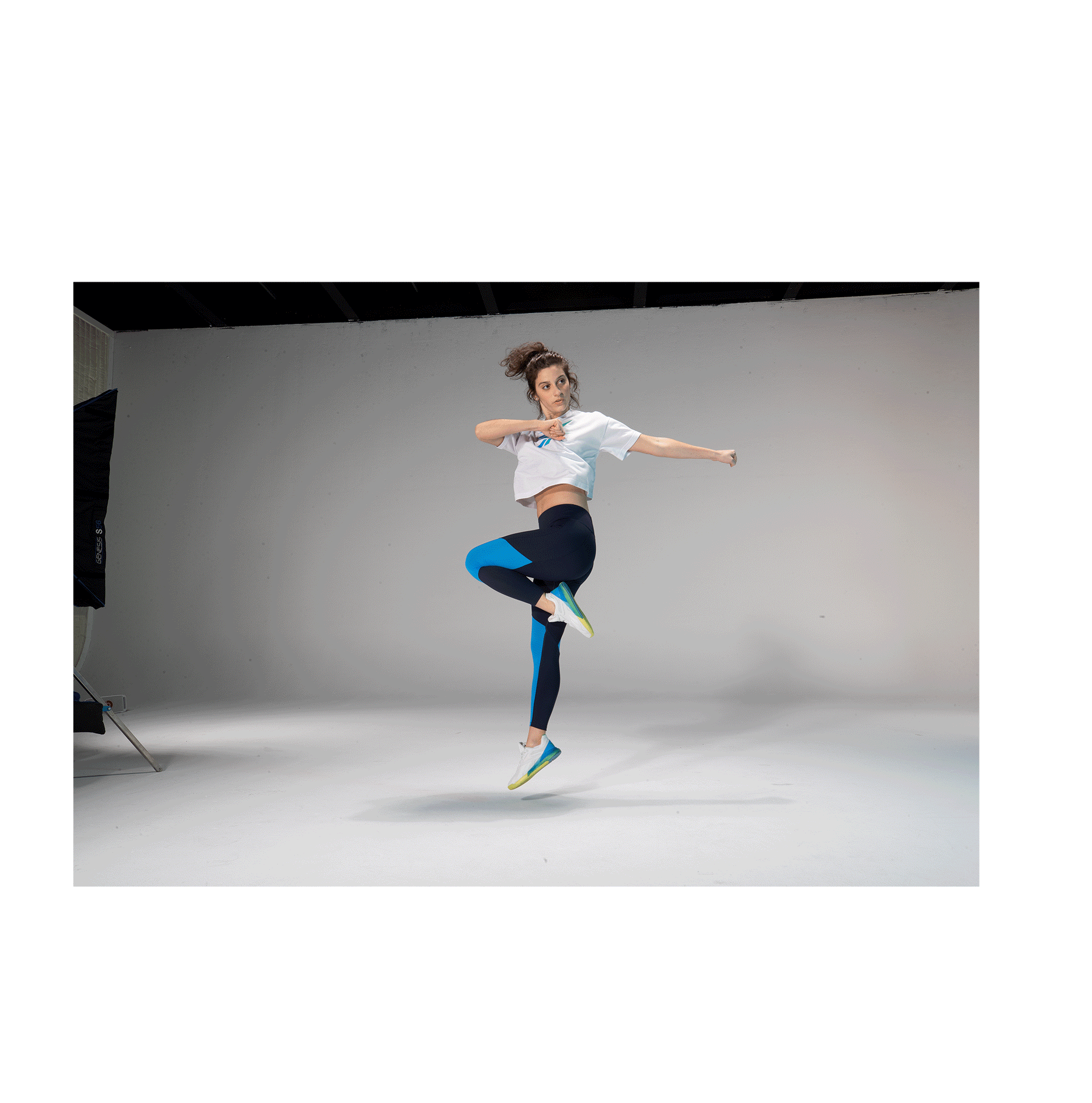 Womens-Sport-Nano-23043.gif